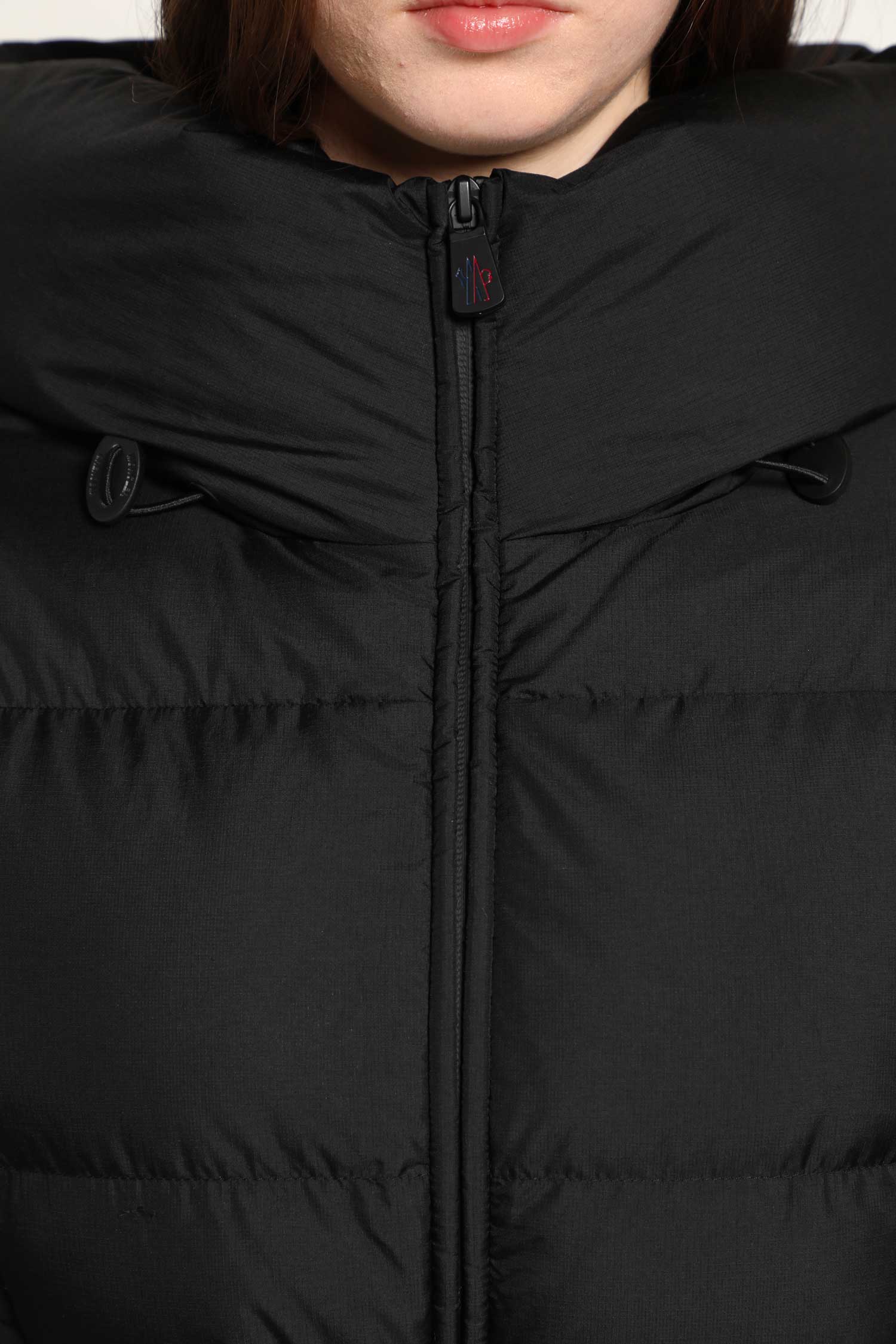 Nisene Hooded Short Down Jacket