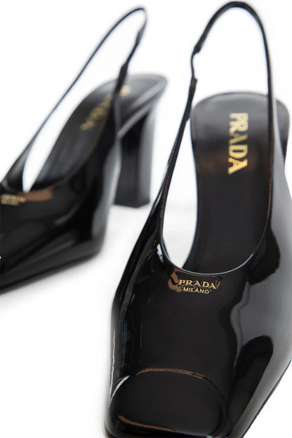 Patent leather slingback pumps - Antonioli.eu