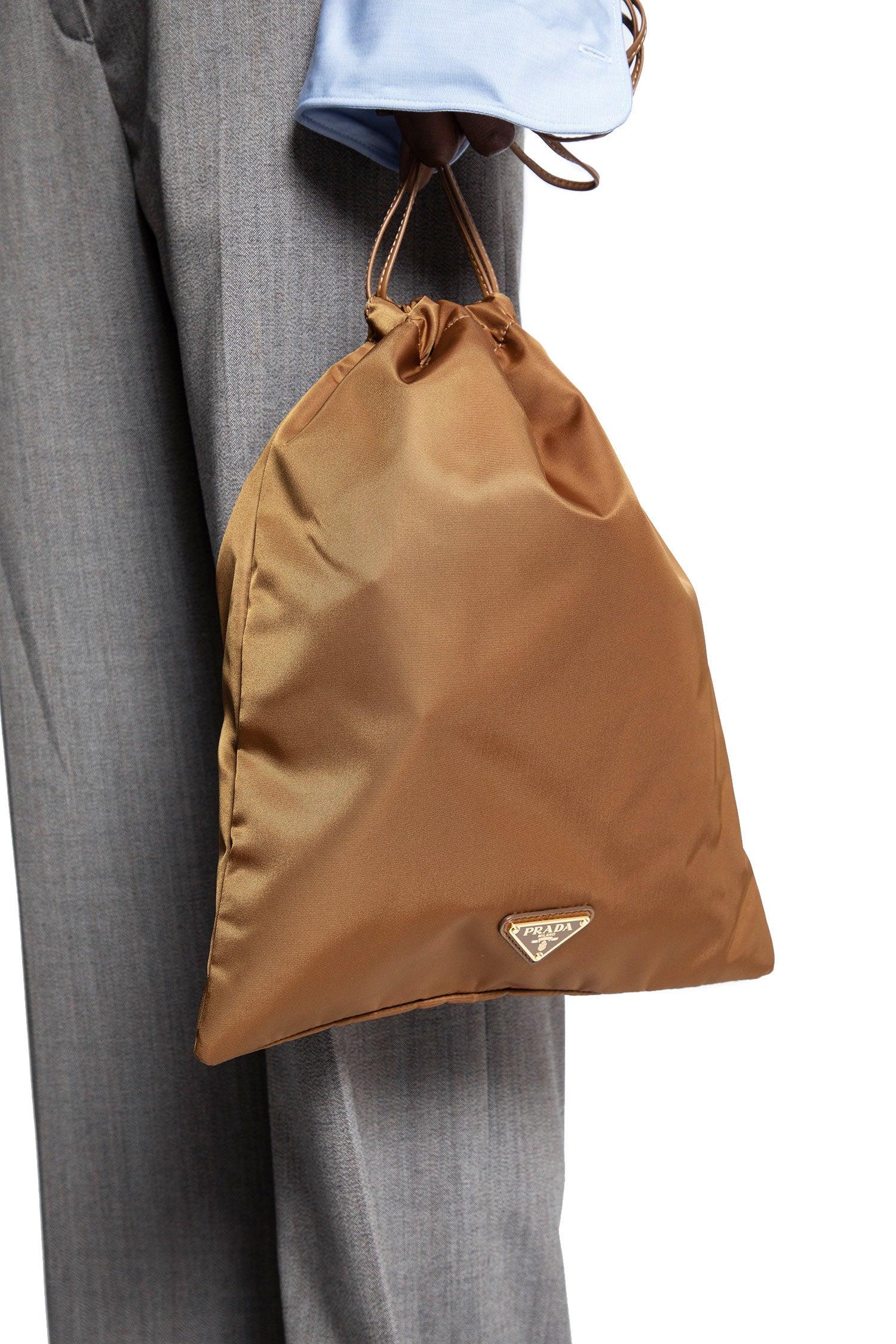 Re-Nylon Travel Pouch - Antonioli.eu