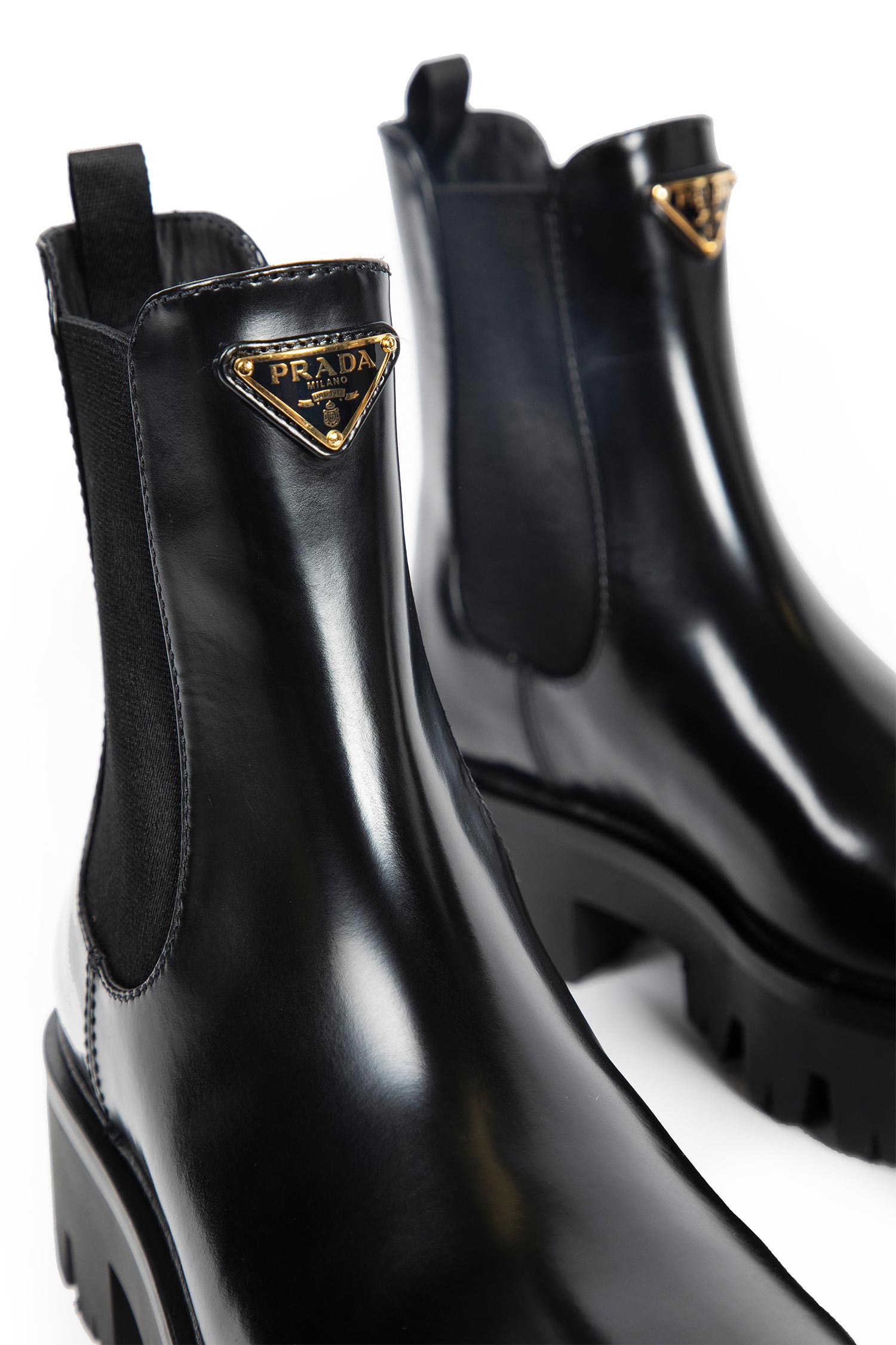 PRADA WOMAN BLACK SNEAKERS