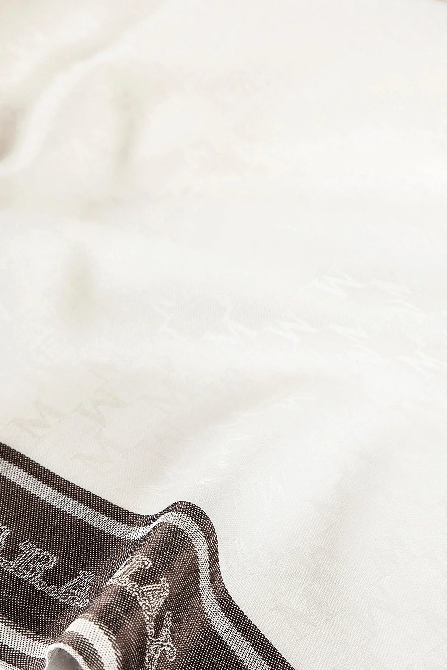 Madre Silk Wool and Cashmere Stole - Antonioli.eu