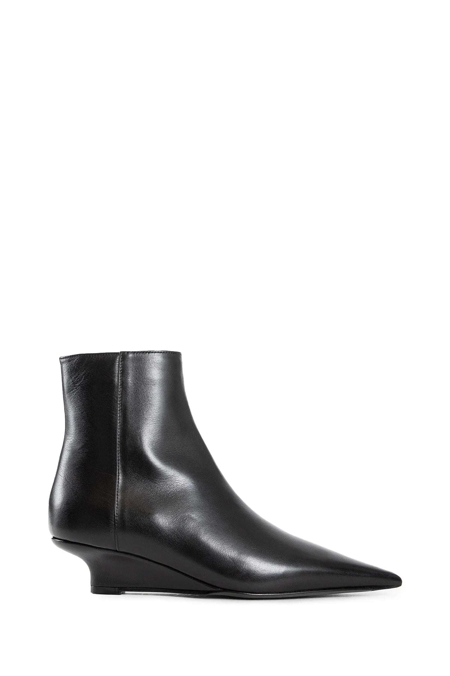 Sharp Leather Ankle Boots - Antonioli.eu
