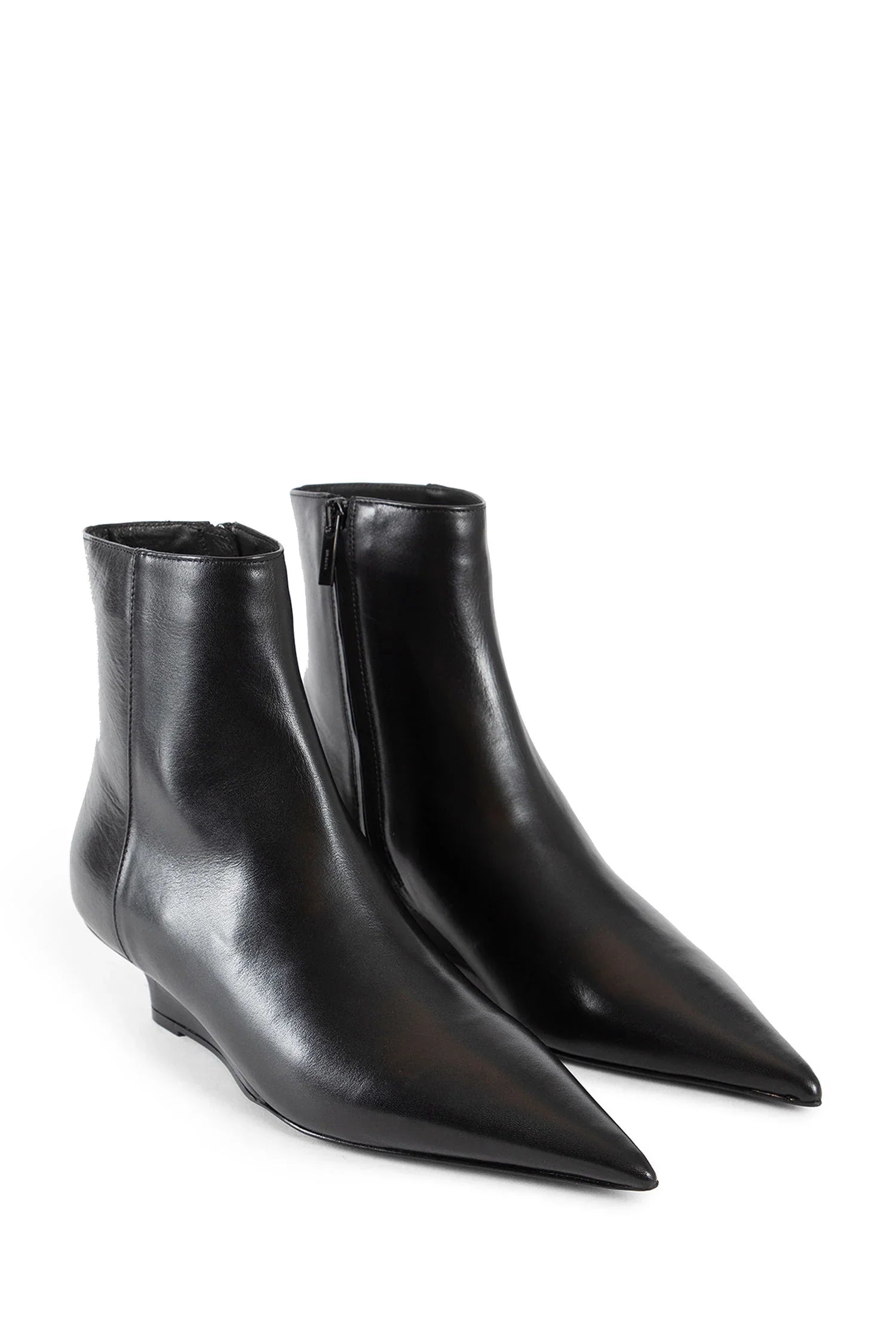 Sharp Leather Ankle Boots - Antonioli.eu