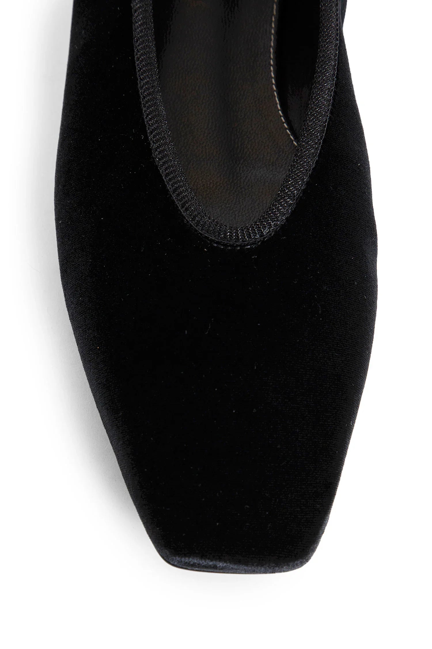 Minimalist Velvet ballerinas - Antonioli.eu