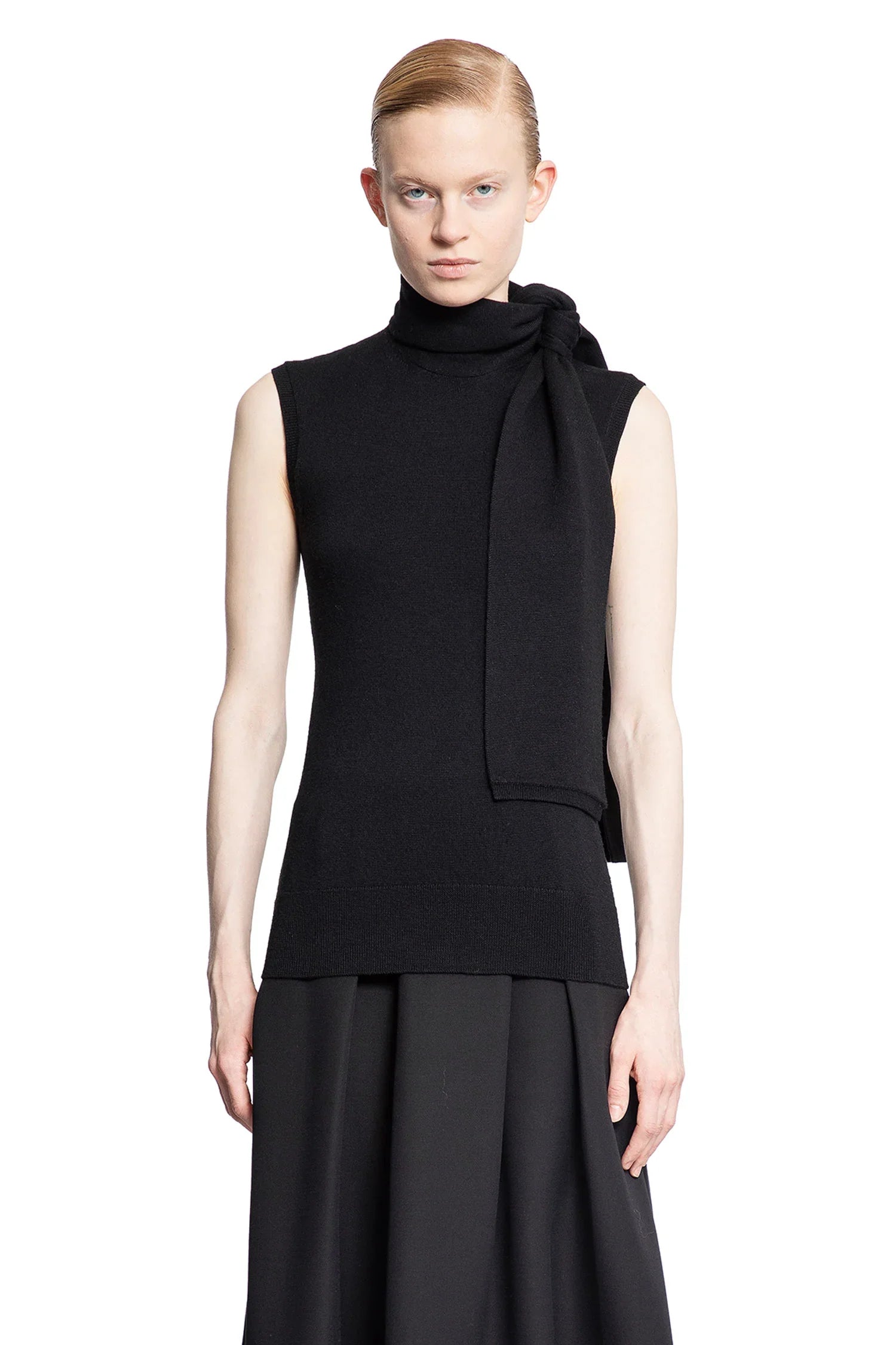Sleeveless scarf knit top - Antonioli.eu