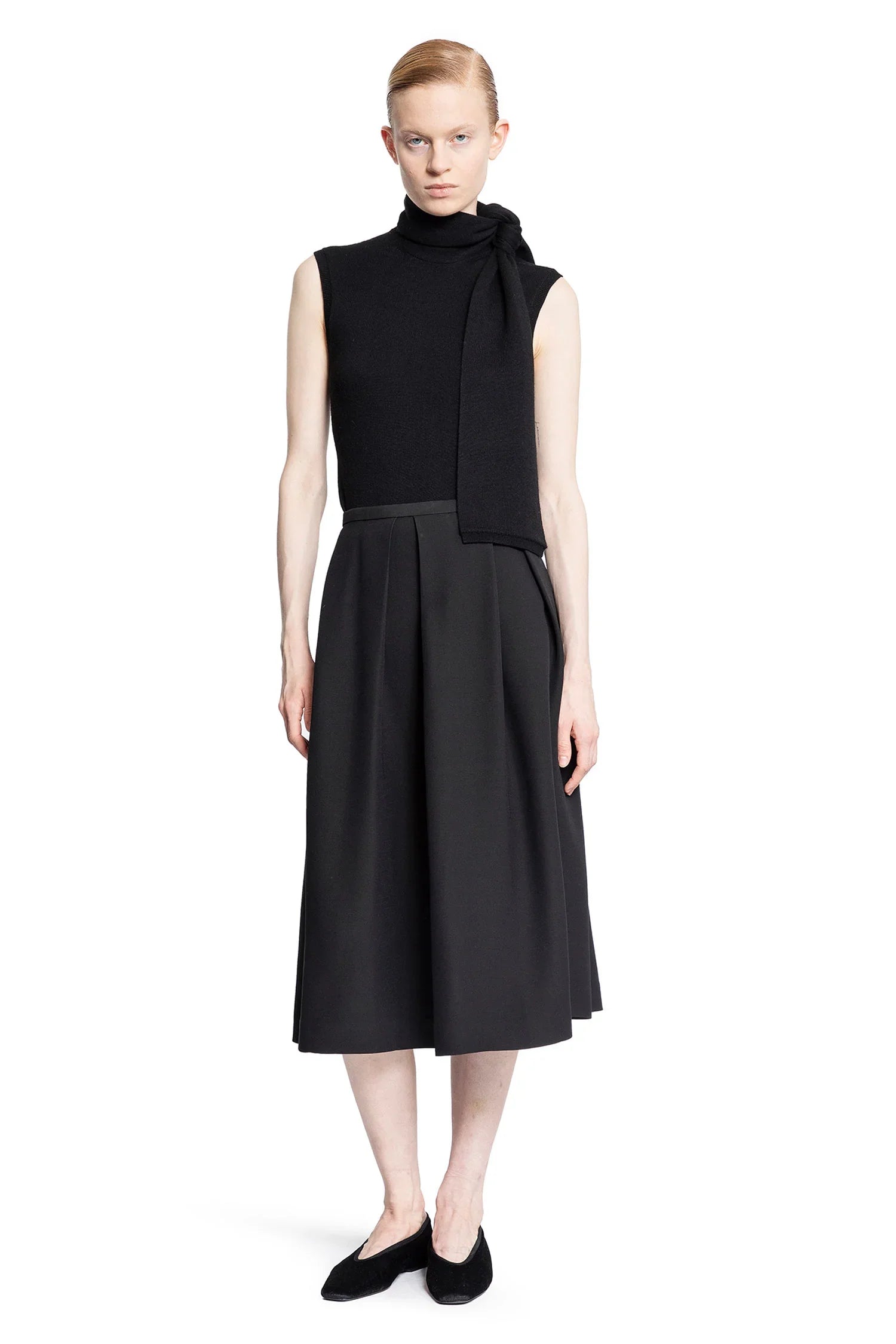 Sleeveless scarf knit top - Antonioli.eu