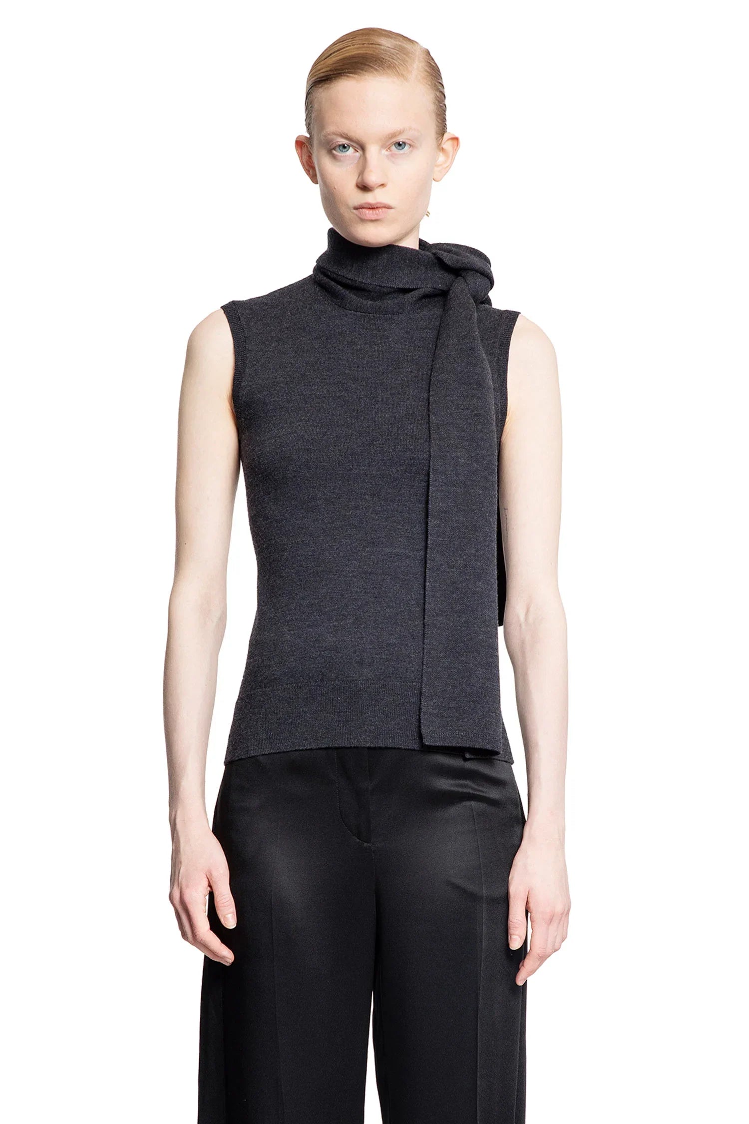 Sleeveless scarf knit top - Antonioli.eu