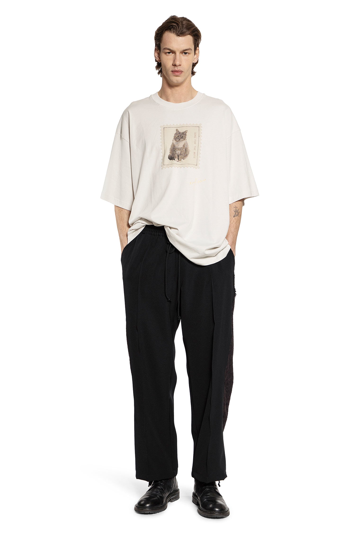 Minou Stamp Gym T-Shirt - Antonioli.eu
