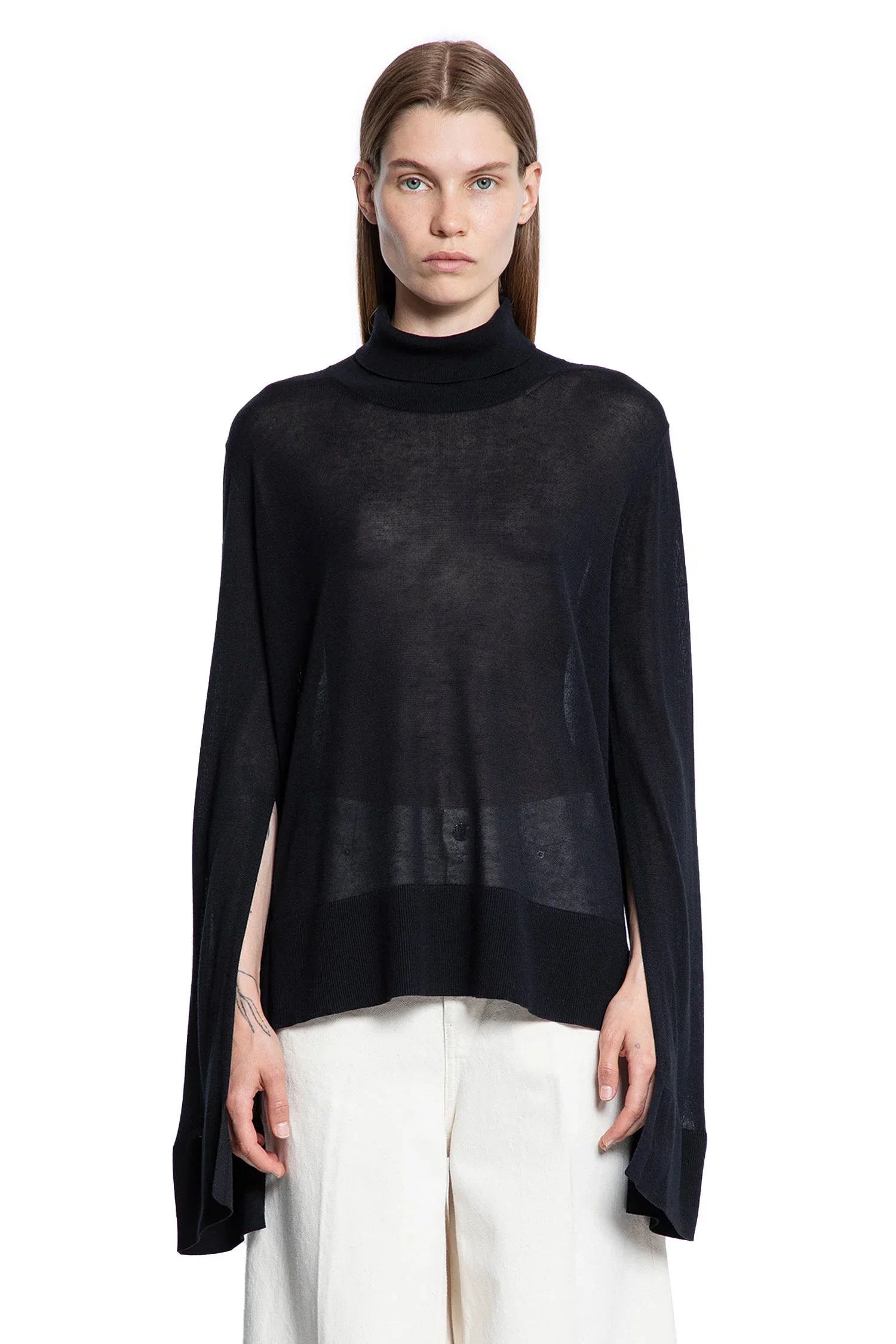 Slit Sleeve Turtleneck - Antonioli.eu