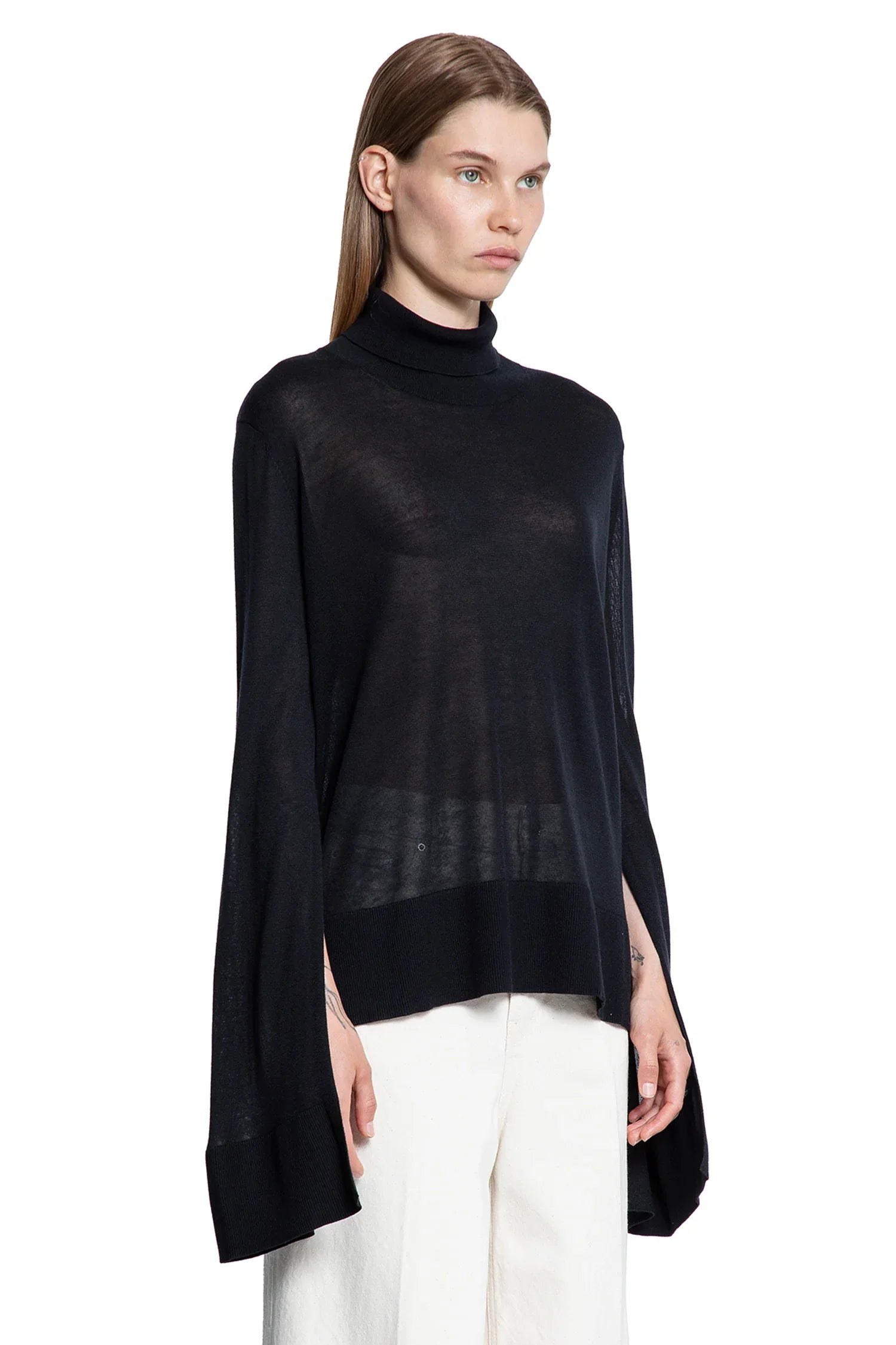 Slit Sleeve Turtleneck - Antonioli.eu