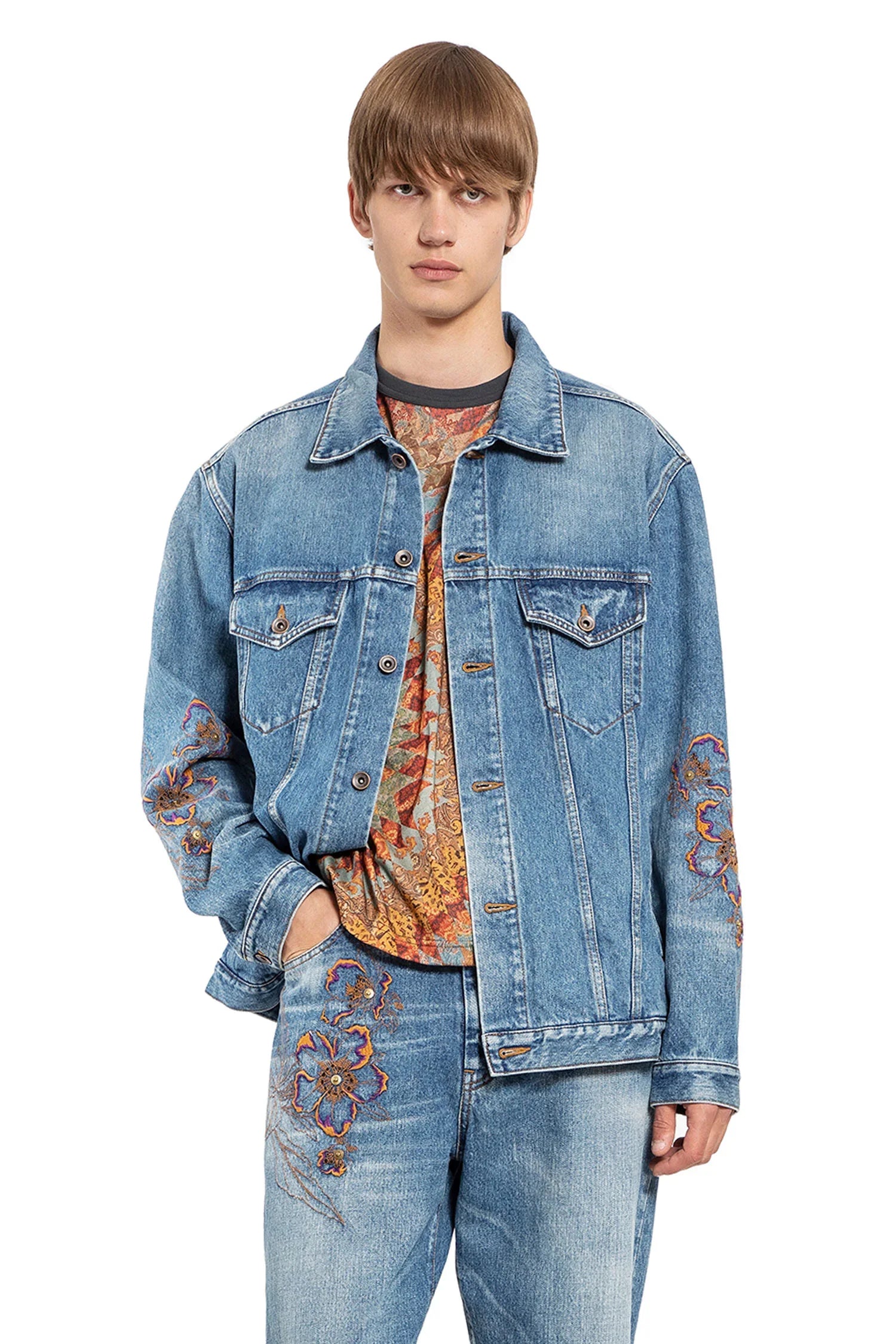 Embroidered Flowers Denim Jacket - Antonioli.eu