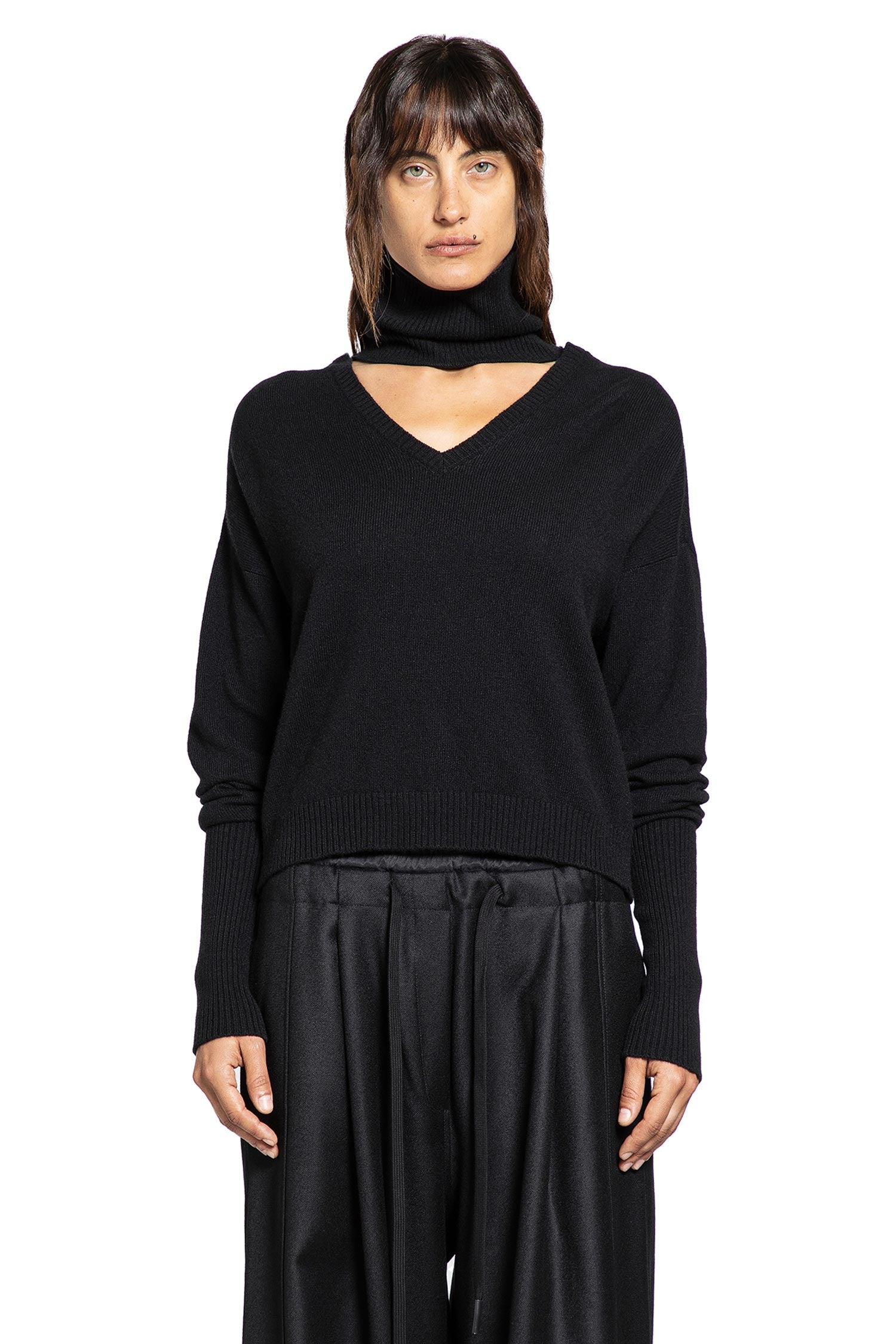 V Neck Pullover
