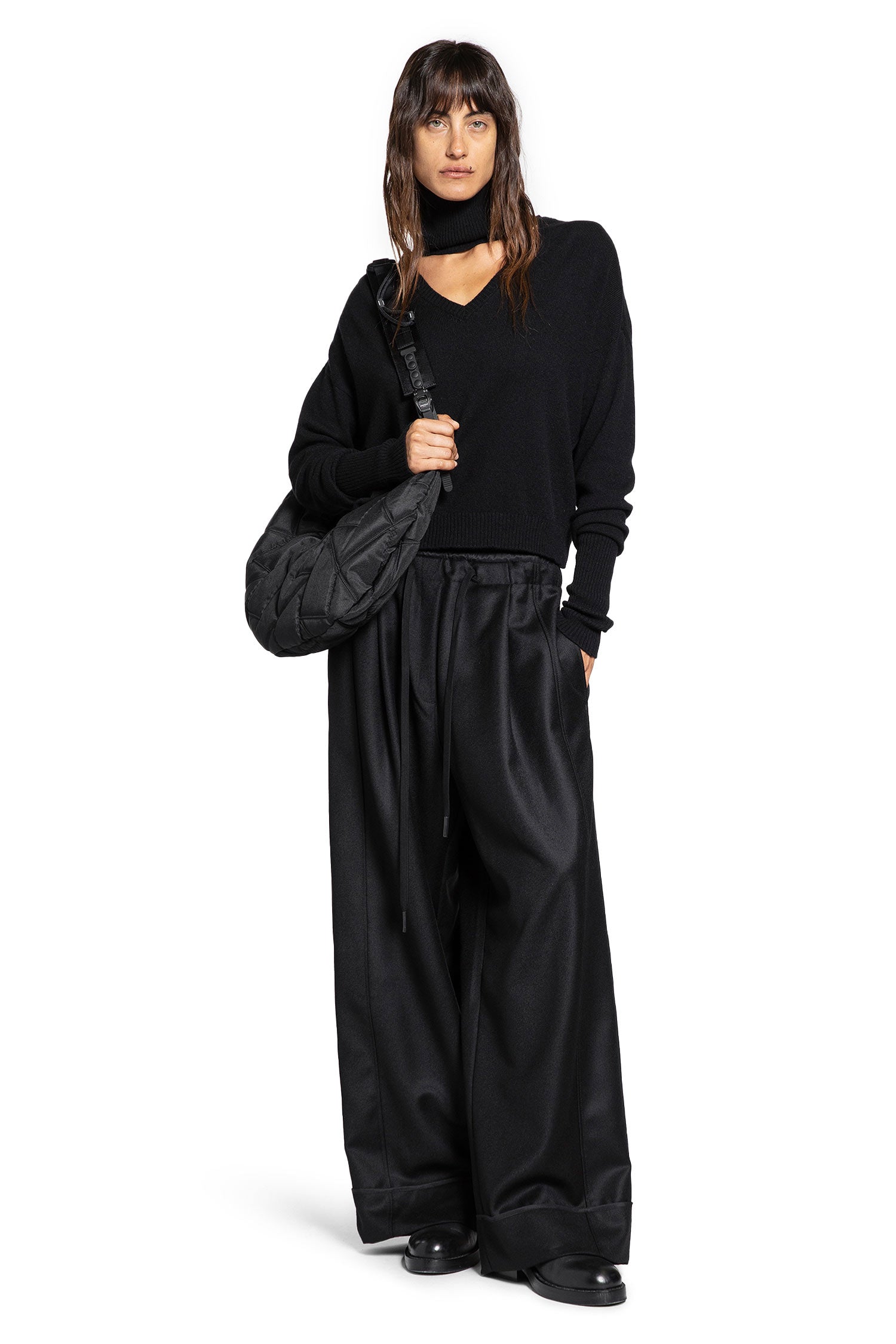 V Neck Pullover