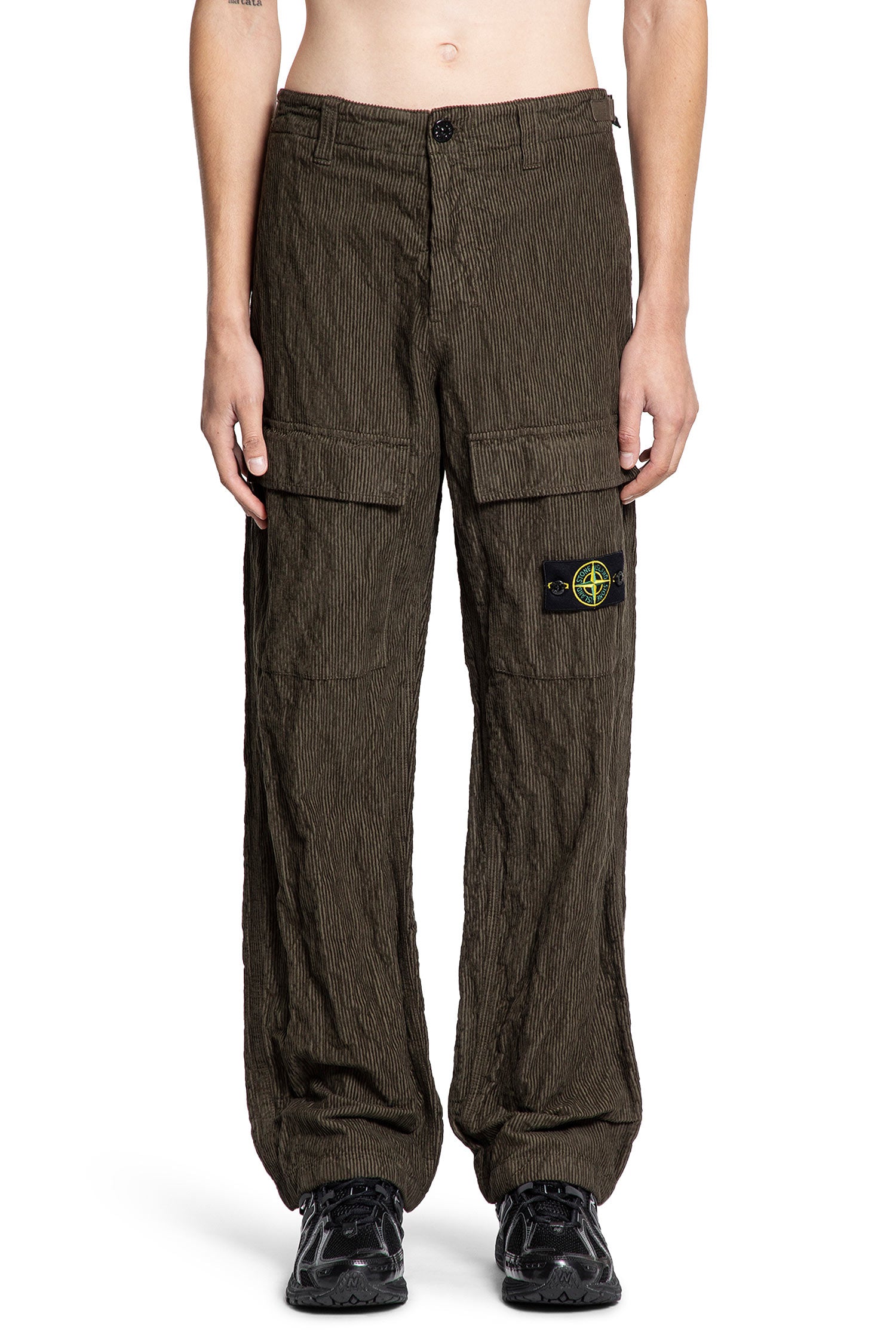 3100025n Wrinkled Corduroy Cargo Trousers - Antonioli.eu