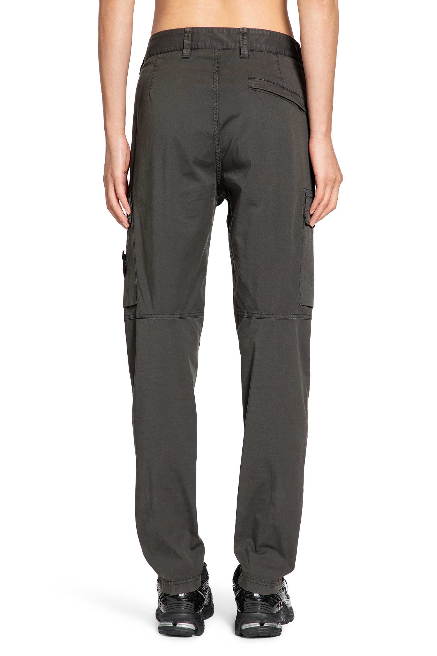STONE ISLAND MAN GREY TROUSERS