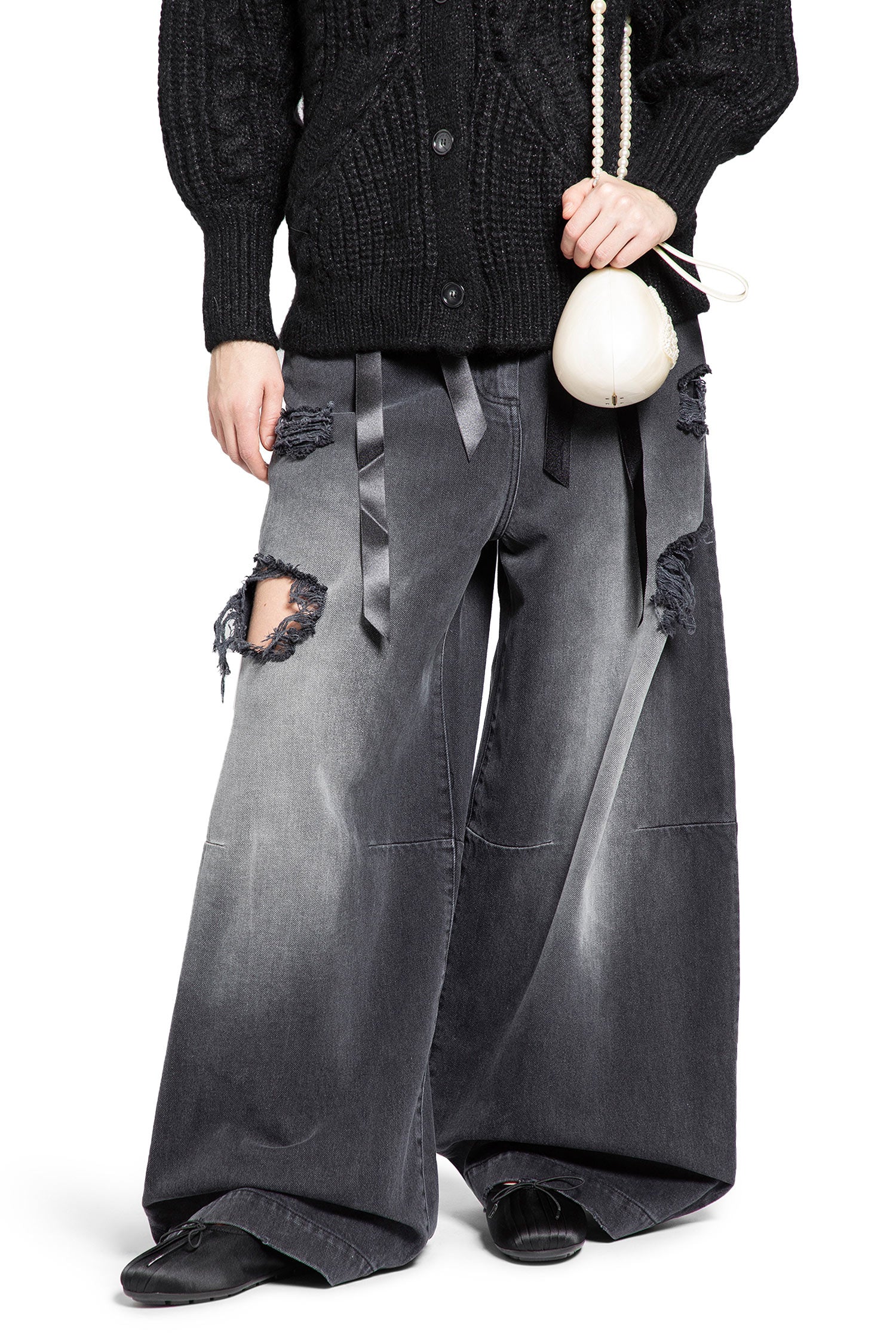 Distressed Wide Leg Puddle Jeans - Antonioli.eu