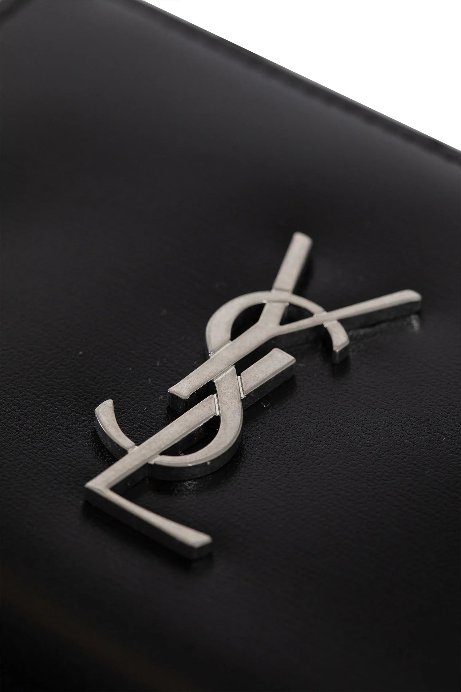 Monogram wallet in smooth leather - Antonioli.eu