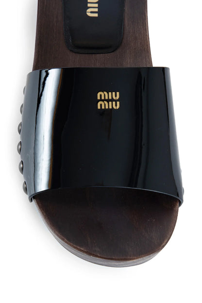 Patent Leather Clogs - Antonioli.eu
