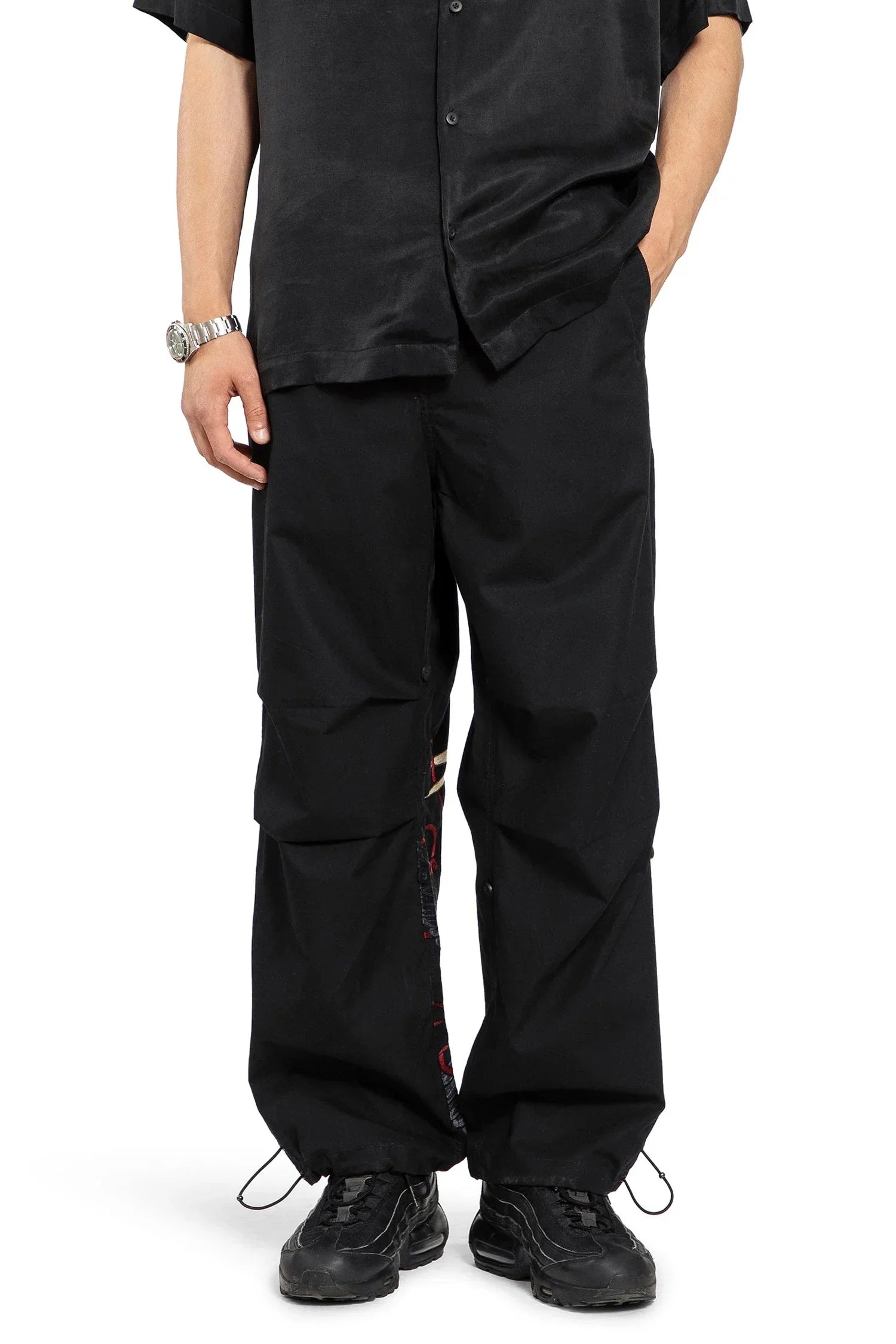 MAHARISHI MAN BLACK TROUSERS - Antonioli.eu