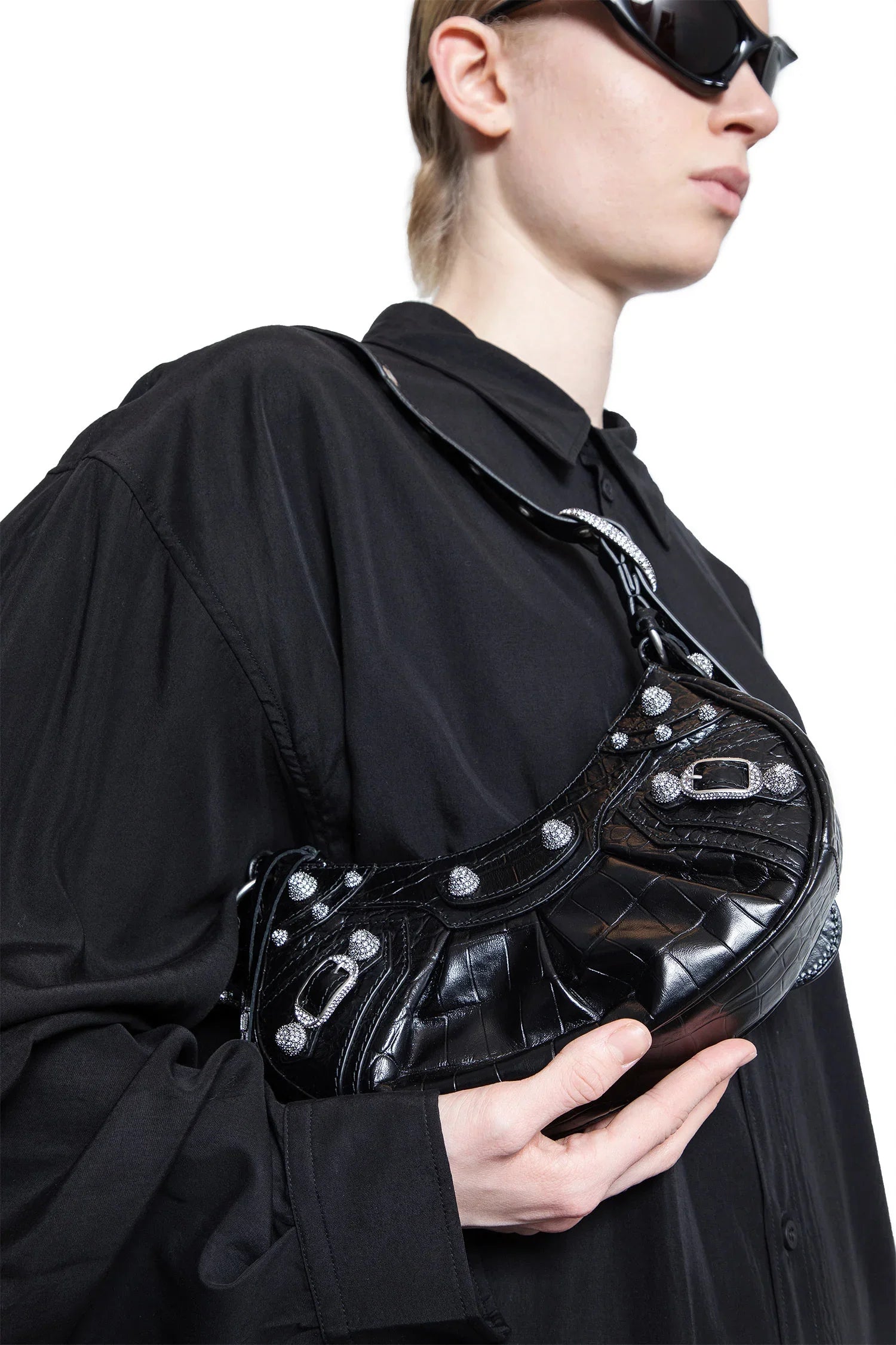 BALENCIAGA WOMAN BLACK CROSSBODY BAGS - Antonioli.eu