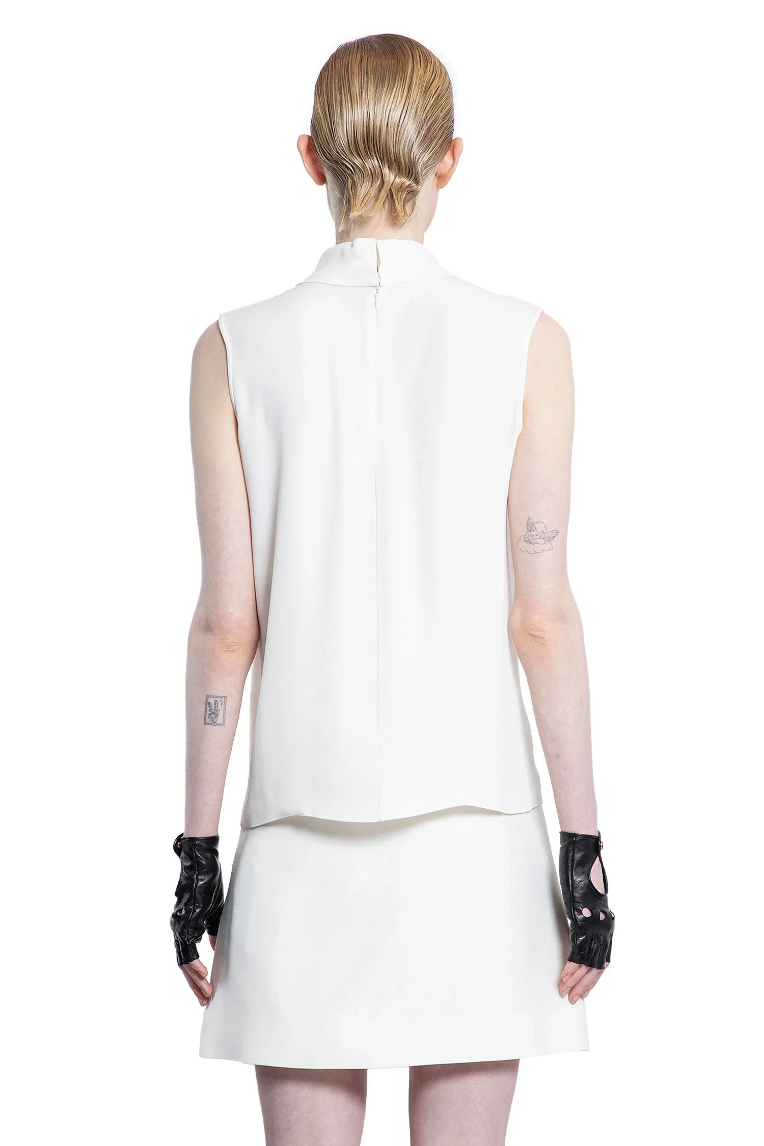 Silk Georgette Sleeveless Turtleneck Top - Antonioli.eu
