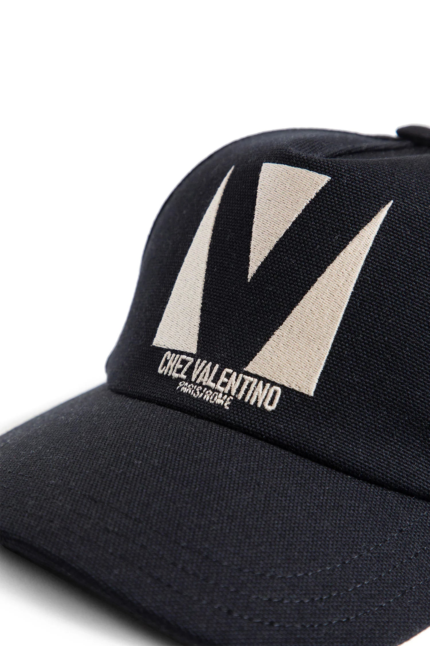 VALENTINO WOMAN BLACK HATS - Antonioli.eu