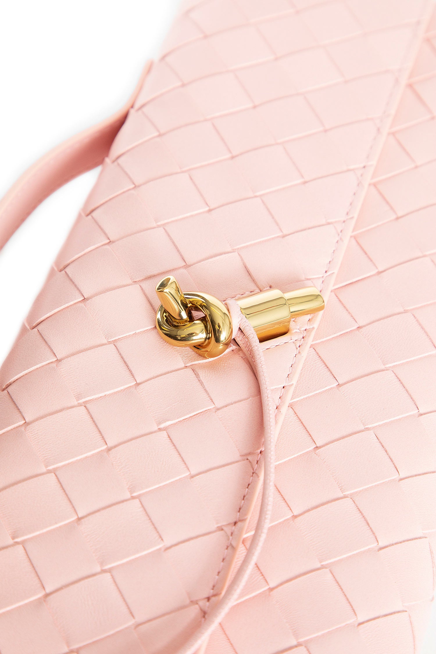 BOTTEGA VENETA WOMAN PINK CLUTCHES & POUCHES