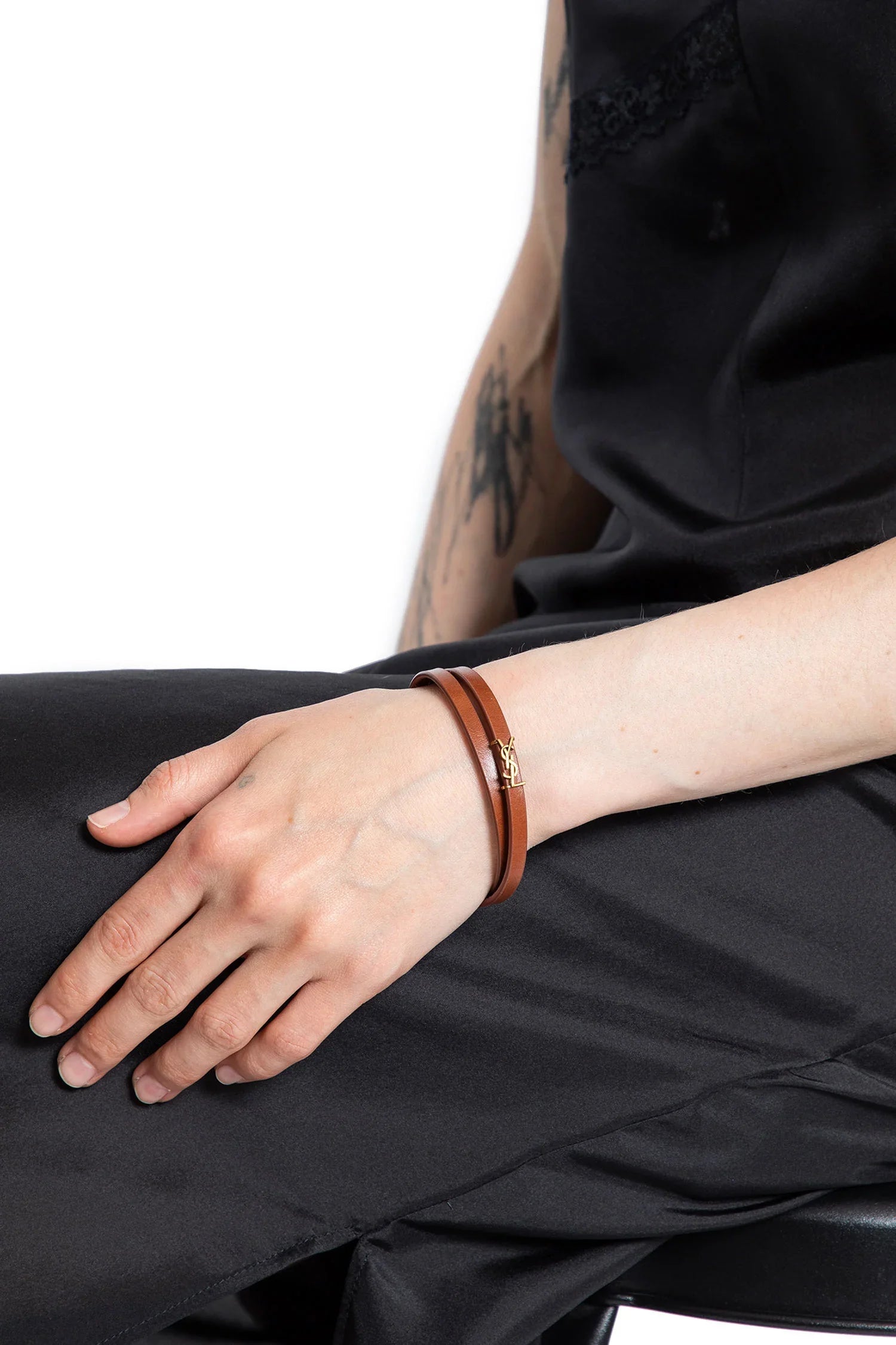 Cassandre Double-Wrap Bracelet in Leather - Antonioli.eu