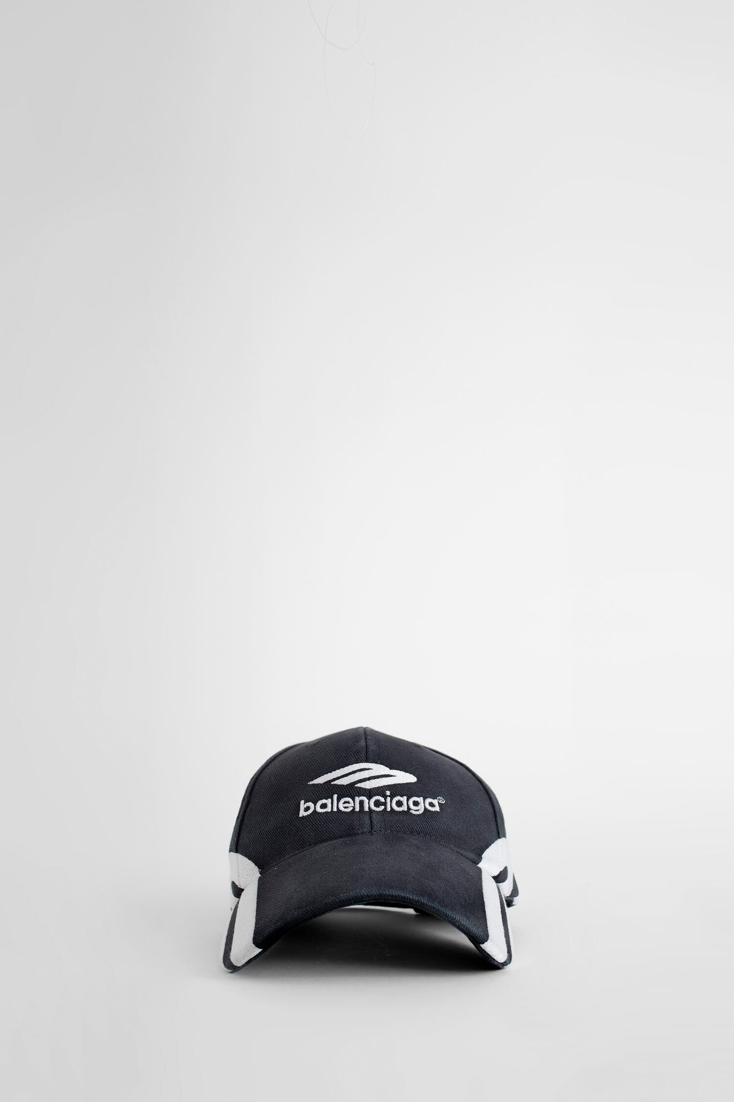 Balenciaga best sale black hat