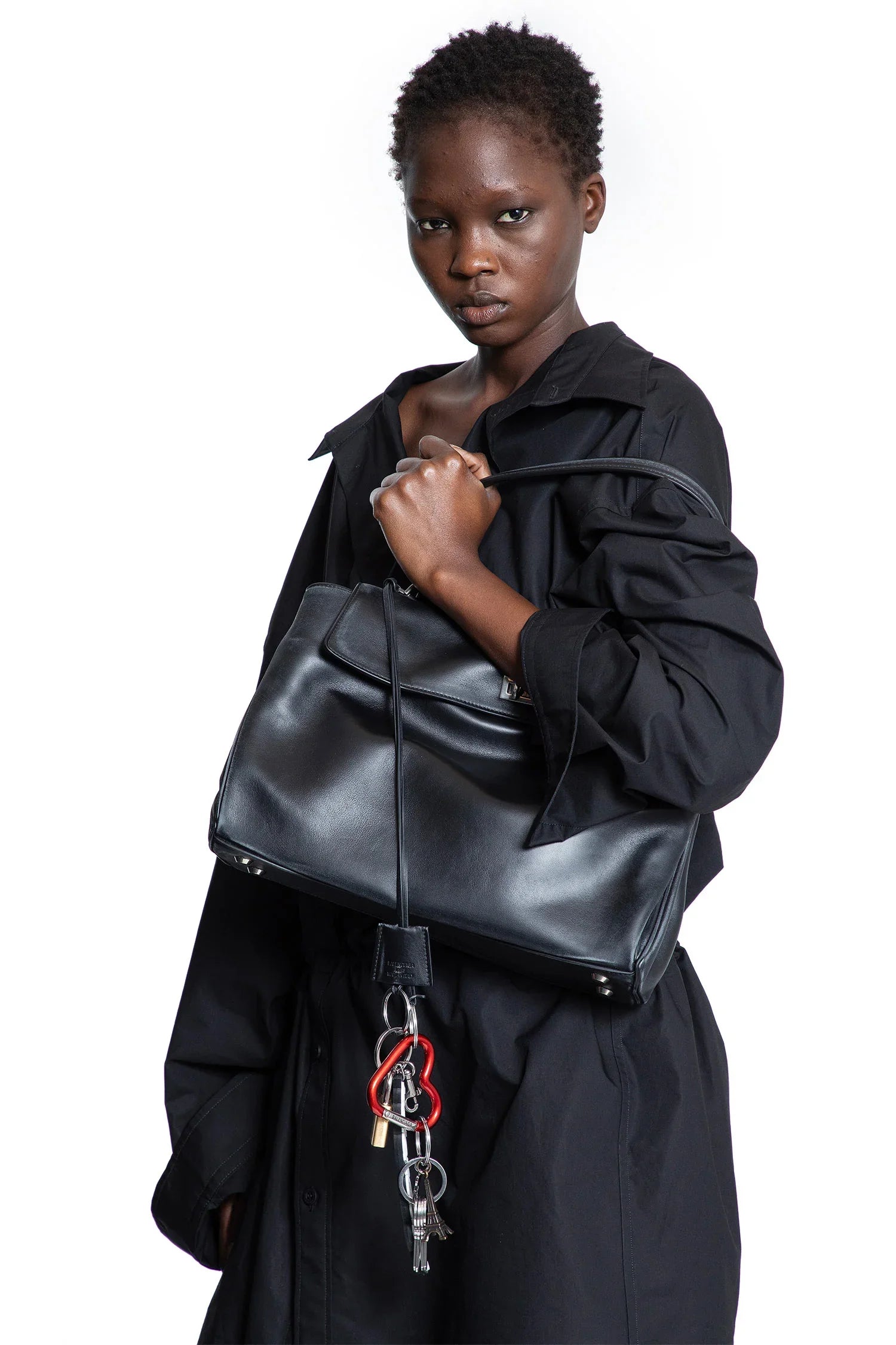 BALENCIAGA WOMAN BLACK TOP HANDLE BAGS - Antonioli.eu