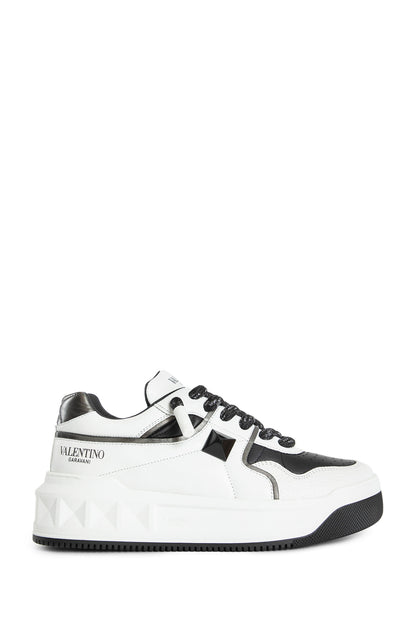 One Stud Low Top Sneakers in Nappa - Antonioli.eu