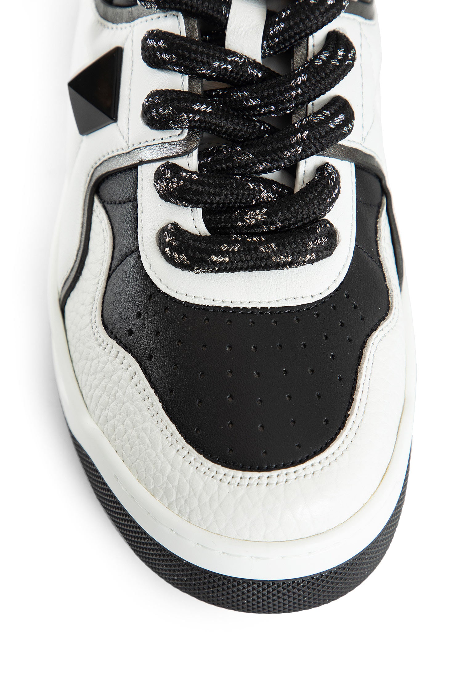 One Stud Low Top Sneakers in Nappa - Antonioli.eu