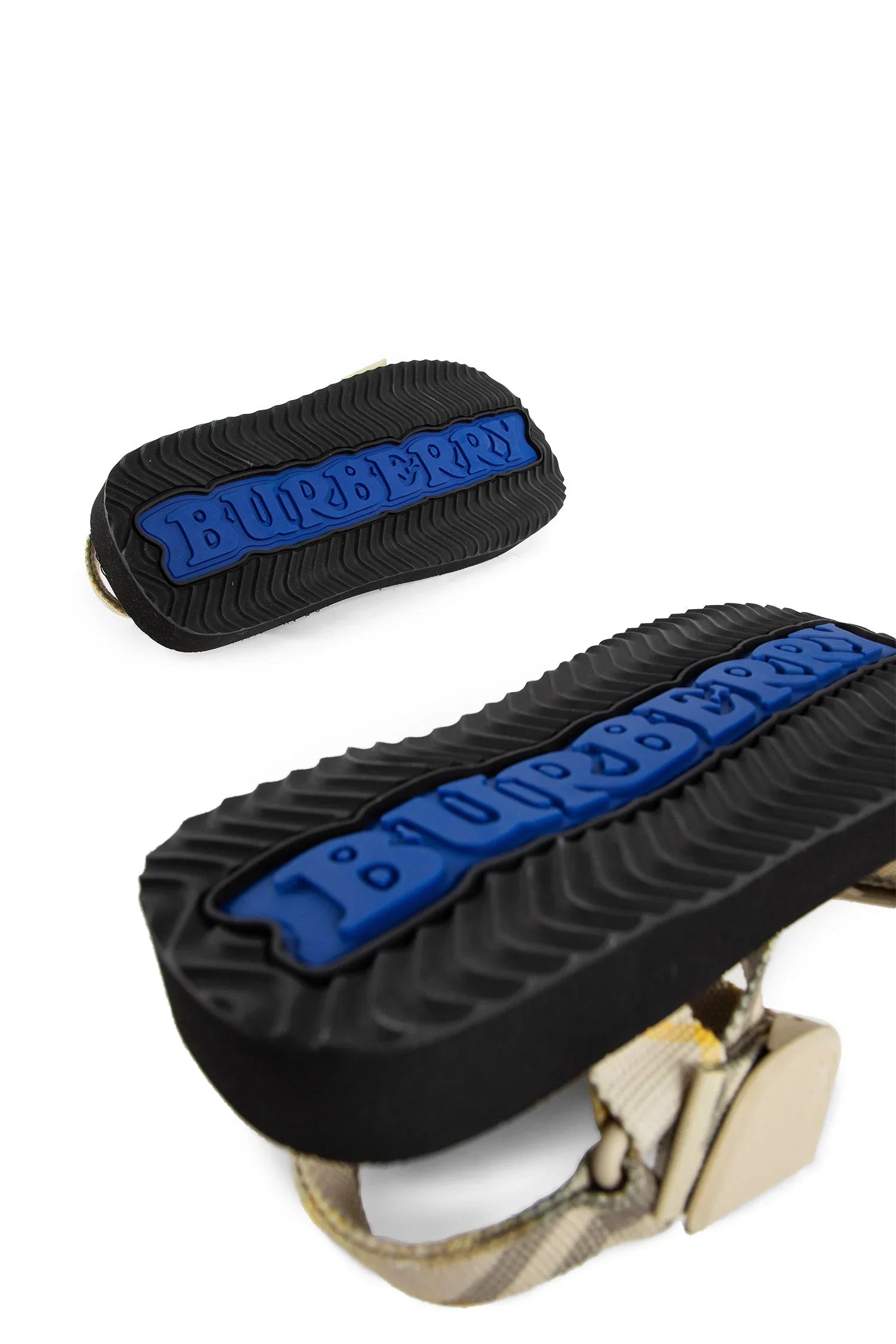 Check Trek Sandals - Antonioli.eu