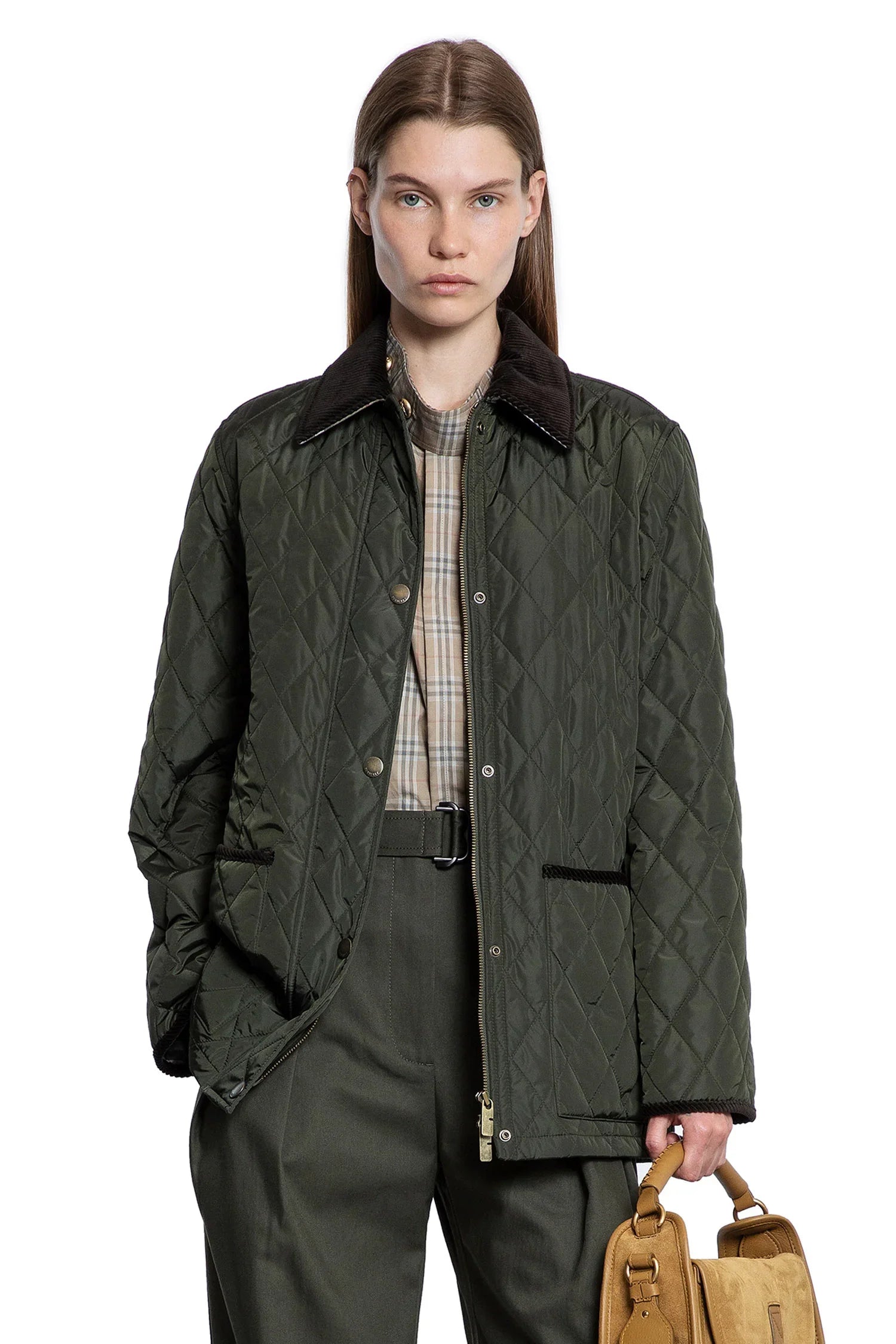 ☆韓国の人気【BURBERRY】☆Leeds Quilted Nylon Down Jacke.t☆ ☆韓国の人気【BURBERRY】☆Leeds Quilted Nylon Down Jacke.t