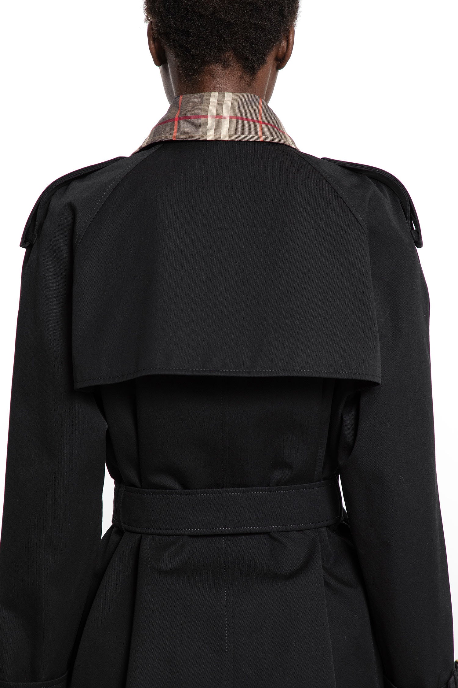 Mid-length Castleford Trench Coat - Antonioli.eu