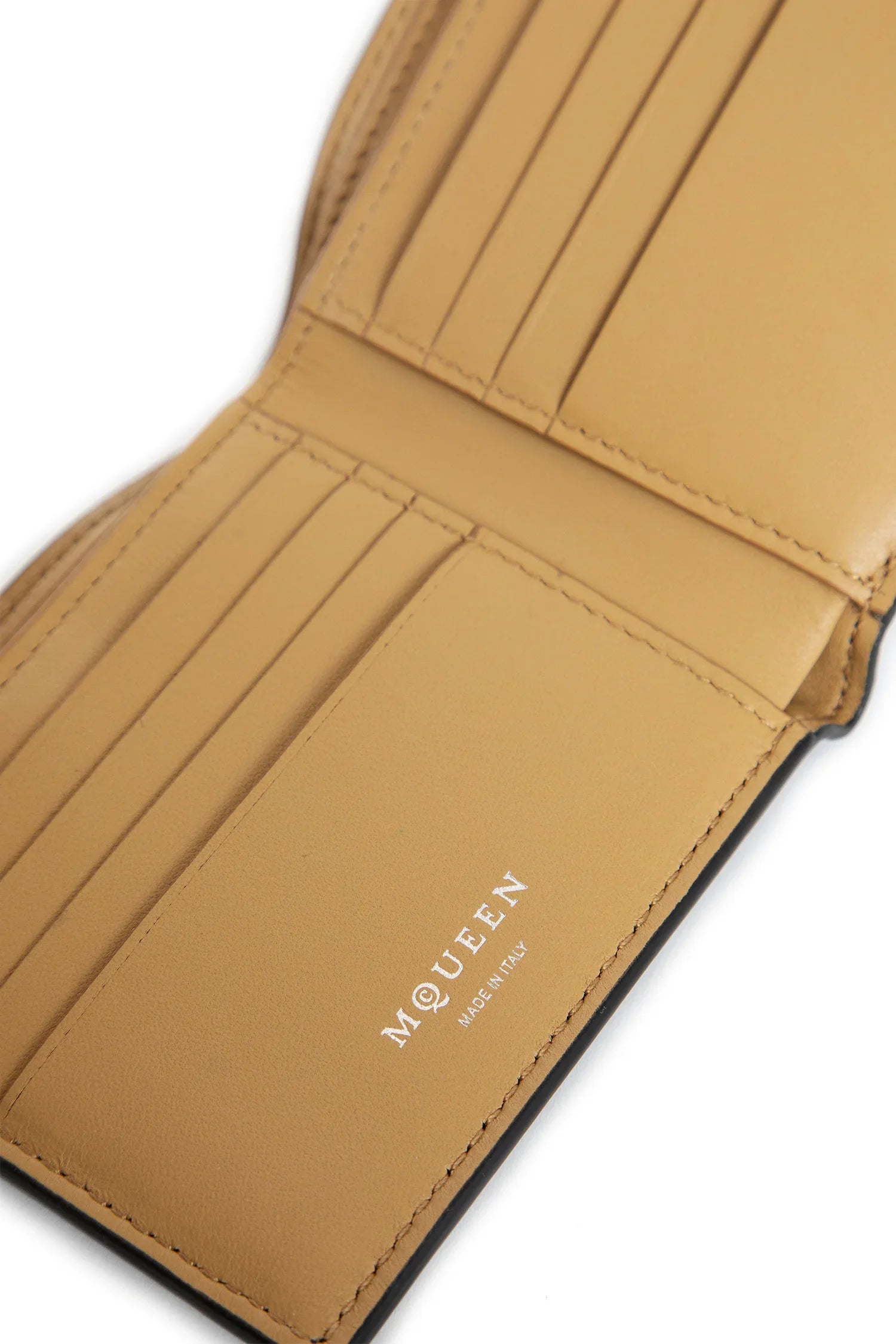 Crackled Leather Mcqueen Wallet - Antonioli.eu