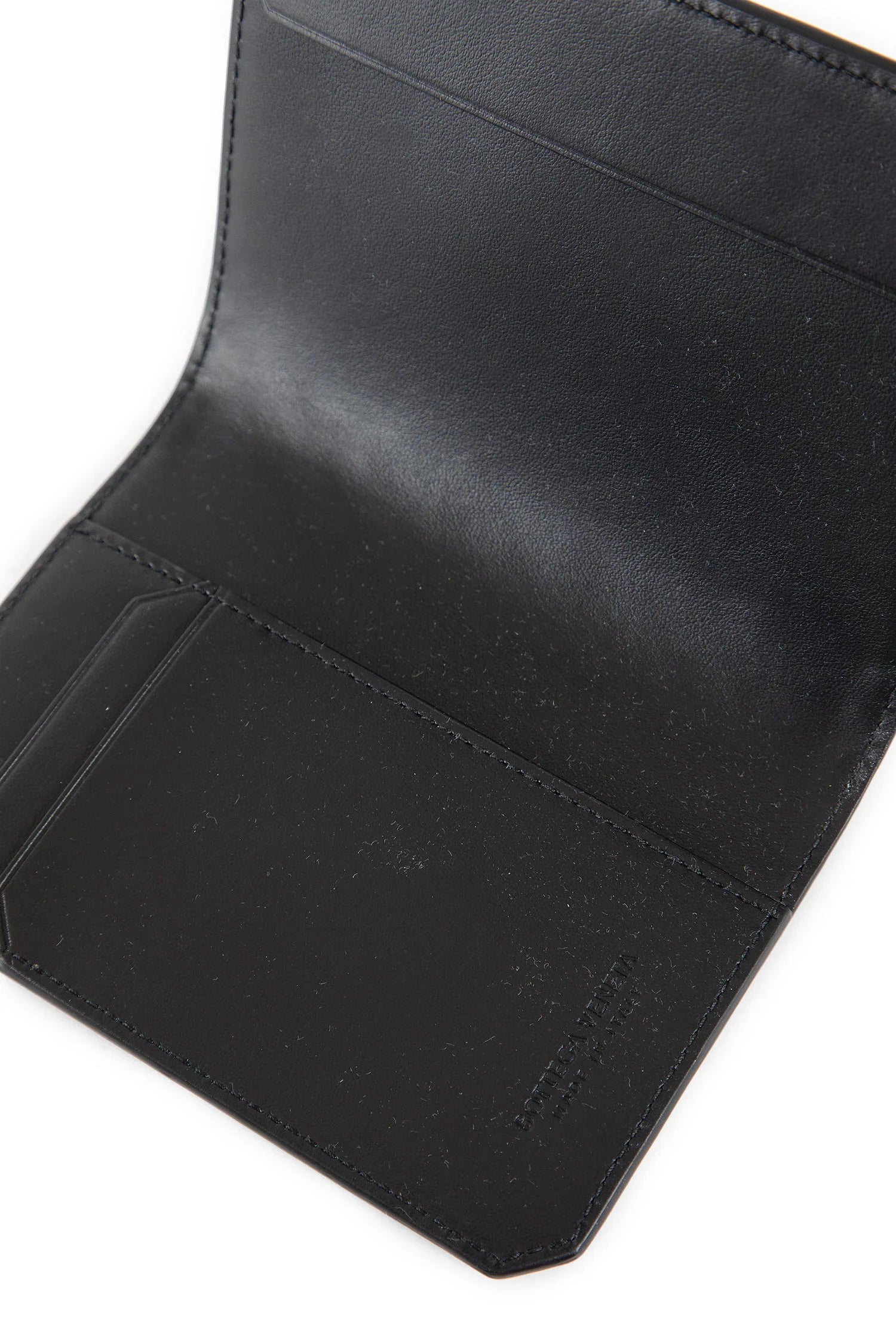 Intrecciato Piccolo Passport Case - Antonioli.eu