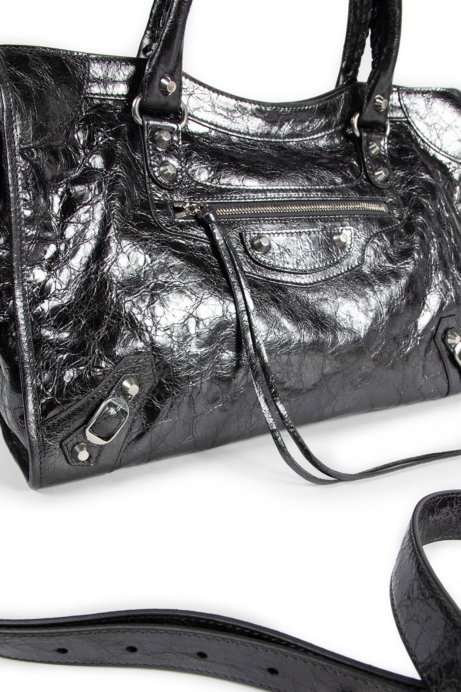 Le City Bag Medium in Metallised Arena Lambskin