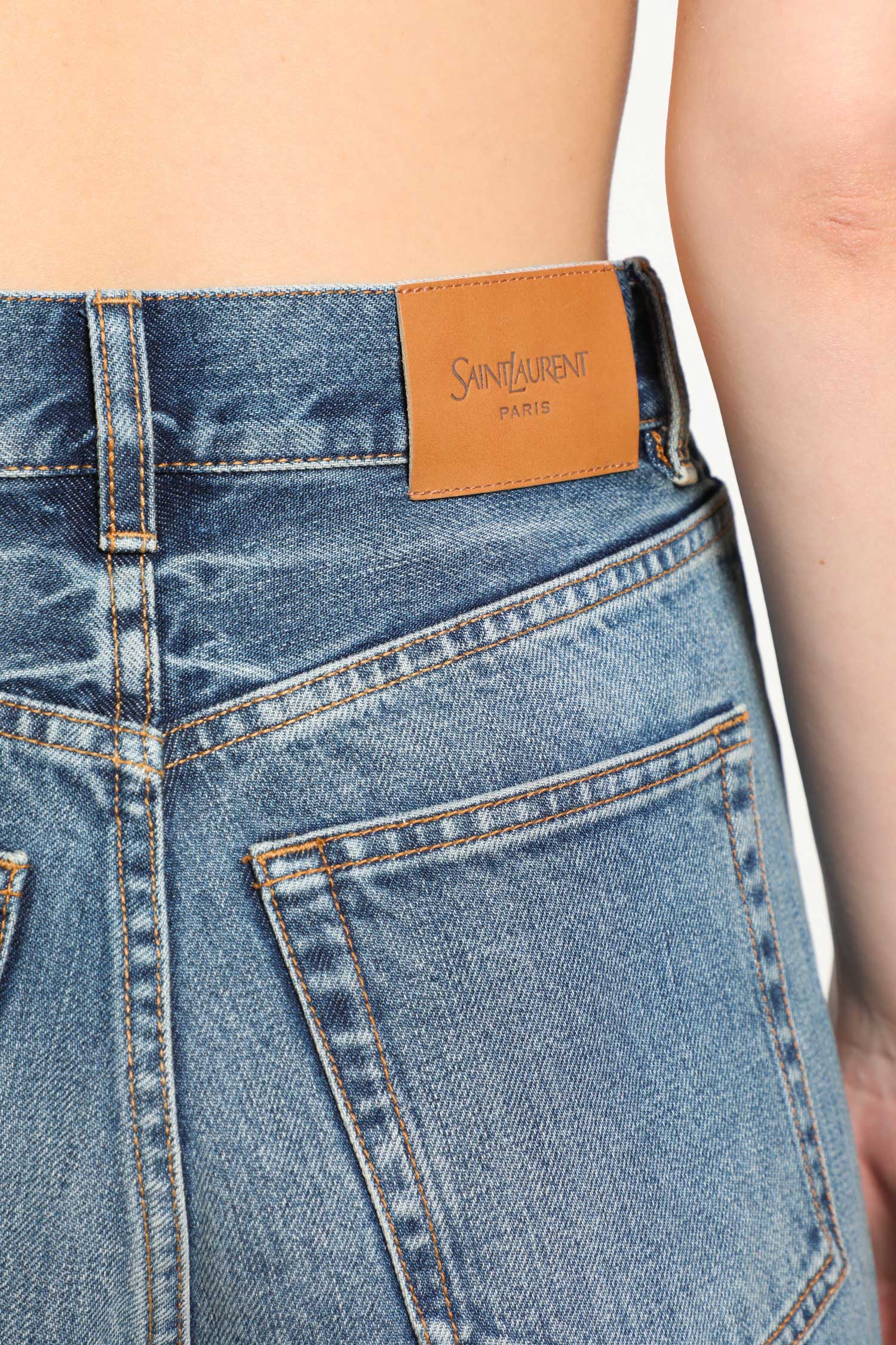 V-Waist Long Baggy Jeans