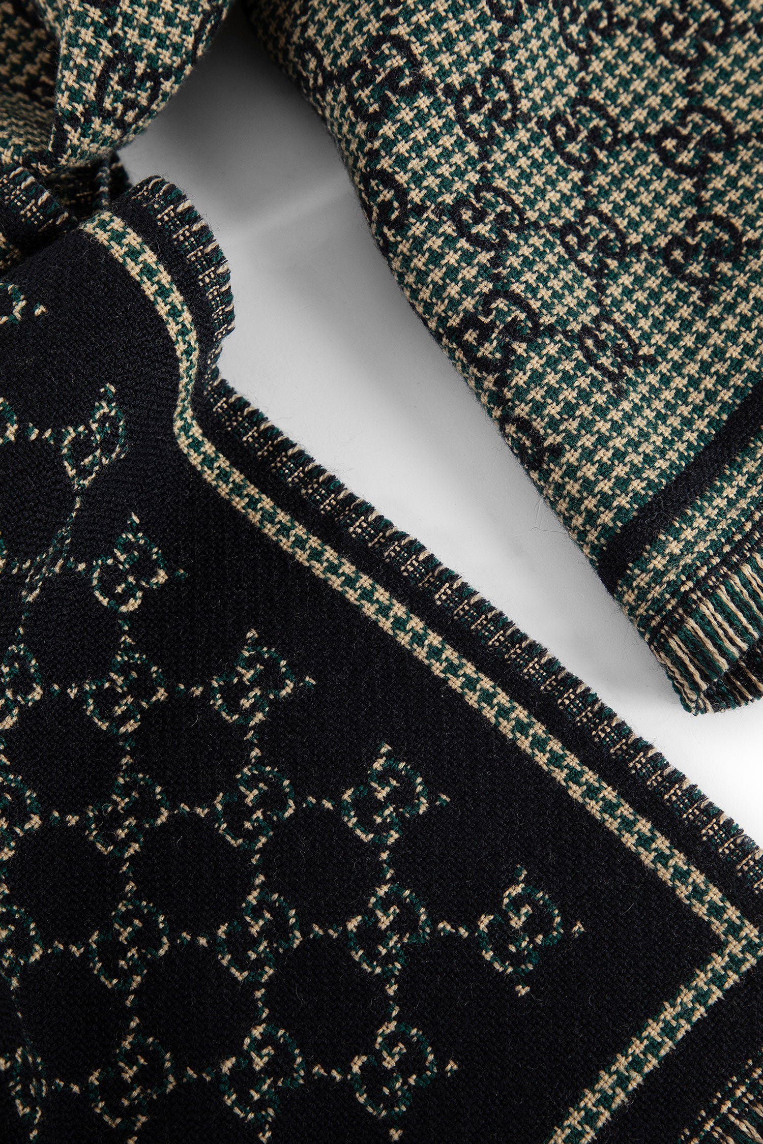GG Wool Scarf - Antonioli.eu