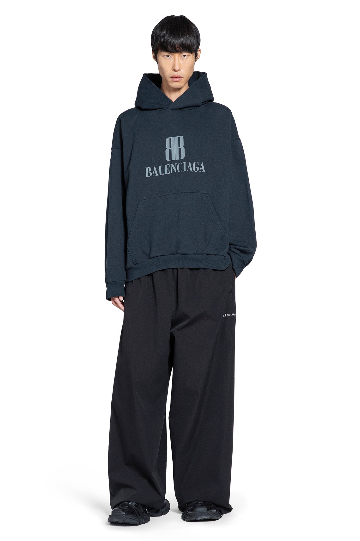 Medium Fit Tracksuit Pants - Antonioli.eu