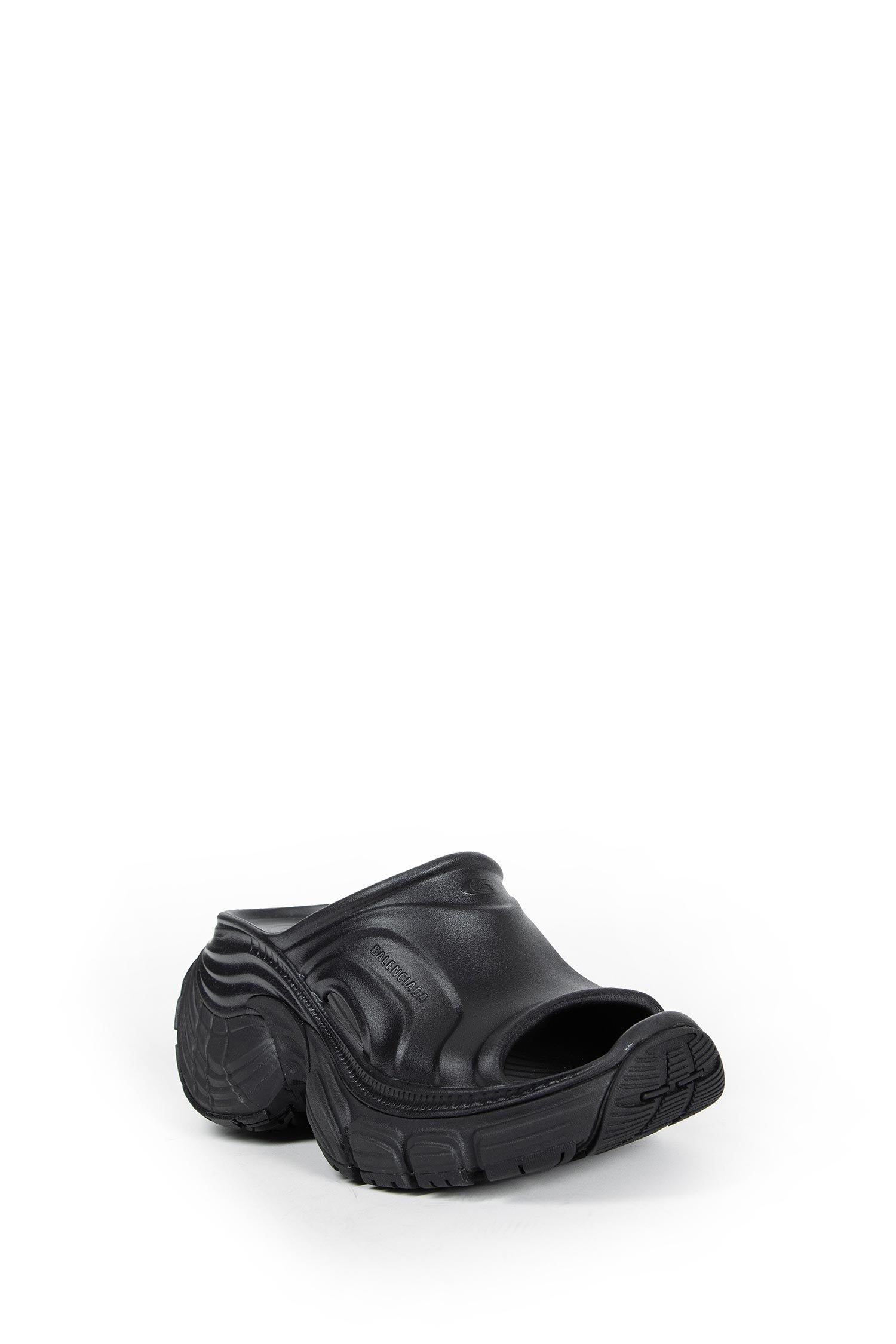 BALENCIAGA WOMAN BLACK SANDALS & SLIDES