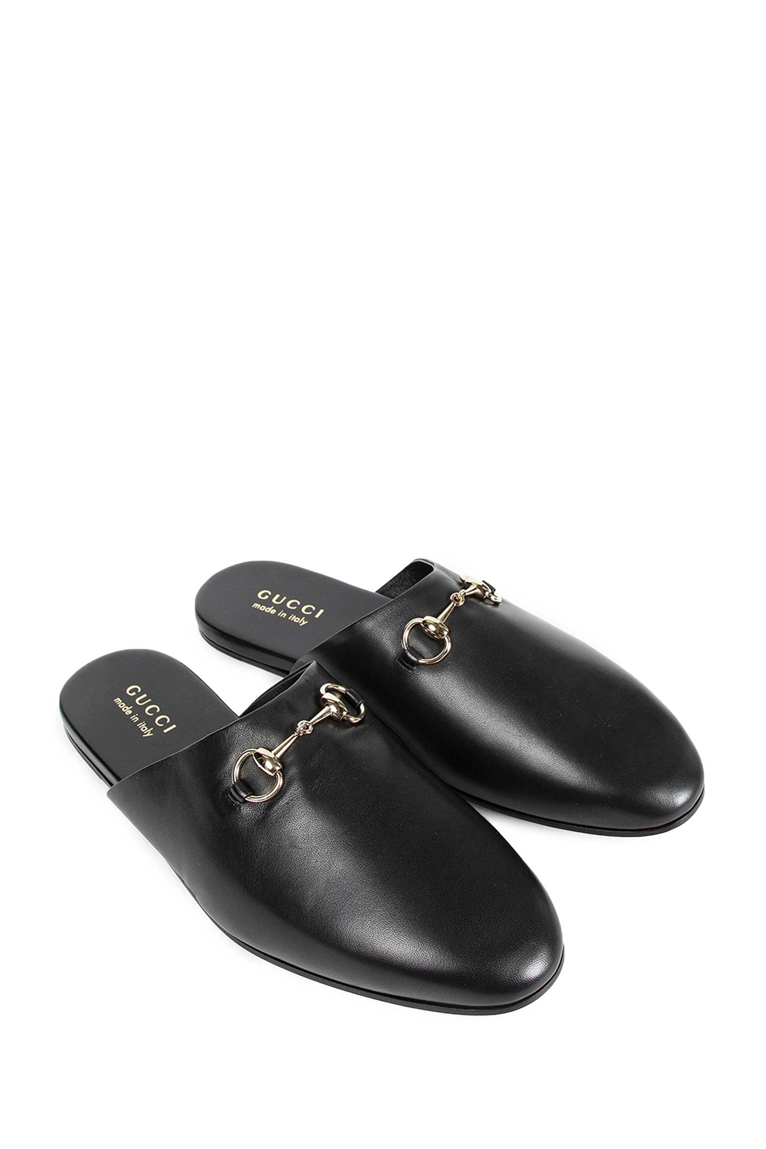 GUCCI MAN BLACK SANDALS & SLIDES