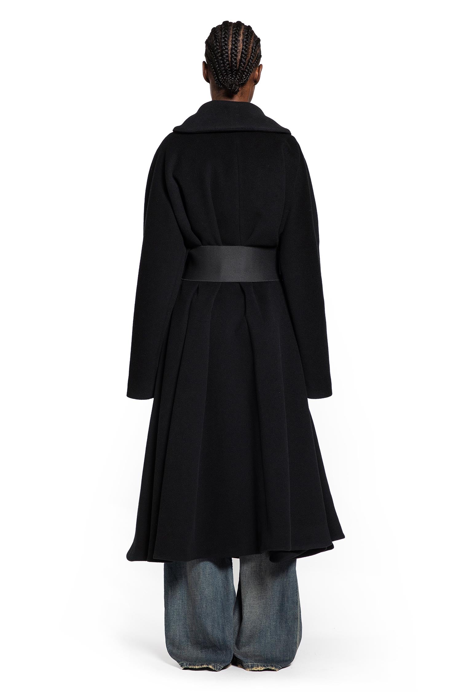 BALENCIAGA WOMAN COATS