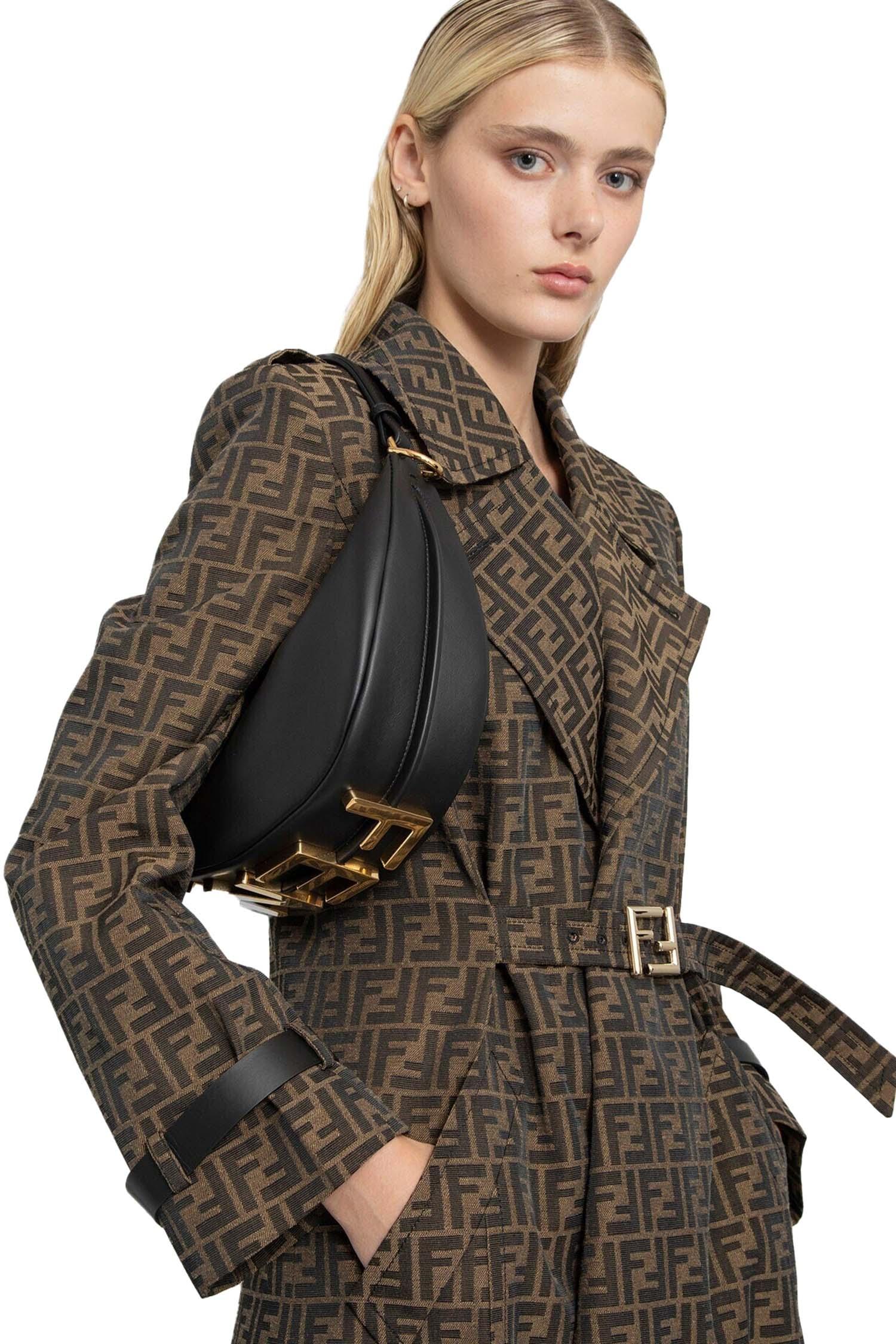 FENDI WOMAN BLACK SHOULDER BAGS - Antonioli.eu