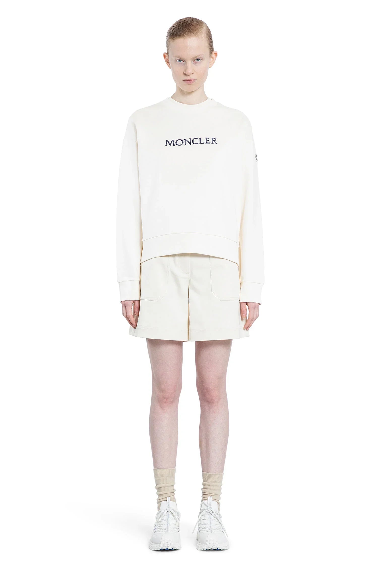 Embroidered Logo Sweatshirt - Antonioli.eu