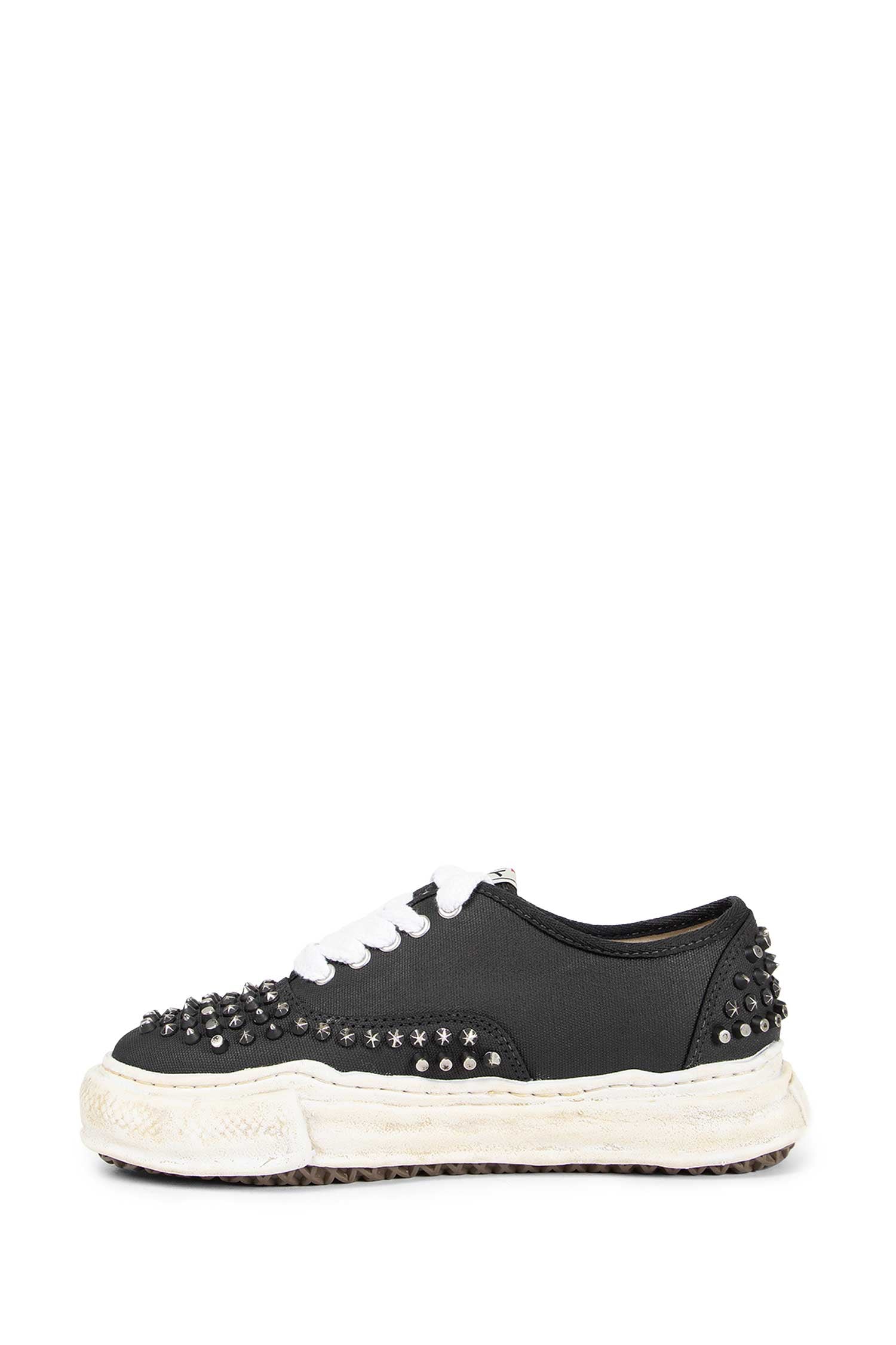 MAISON MIHARA YASUHIRO MAN BLACK SNEAKERS