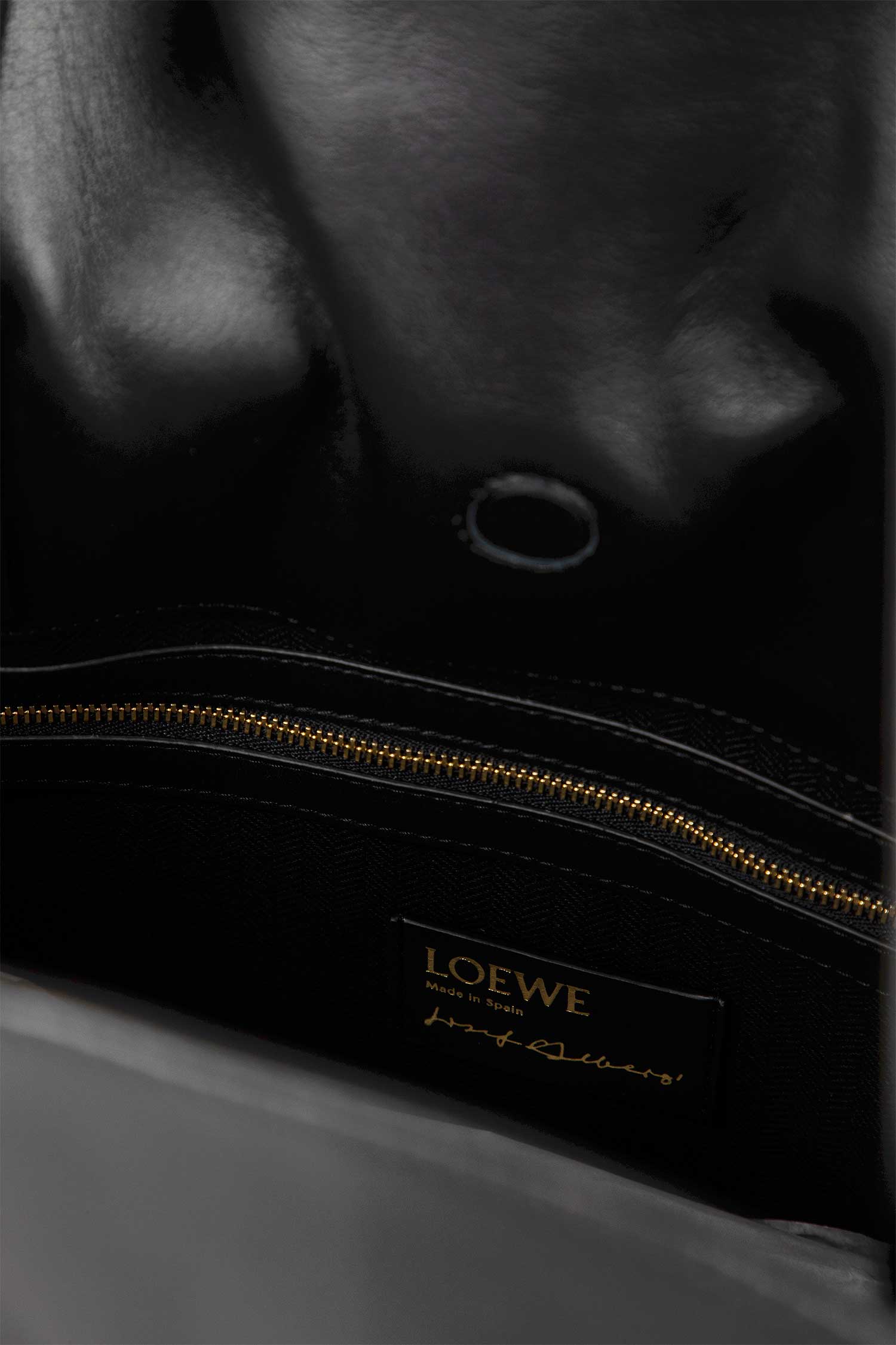 Albers Collaboration XL Flamenco clutch