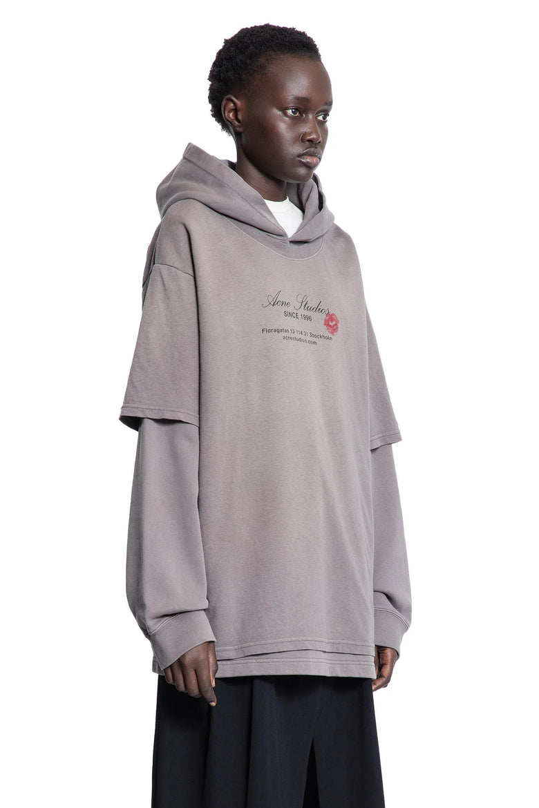 Layered Seasonal Logo Hoodie - Antonioli.eu