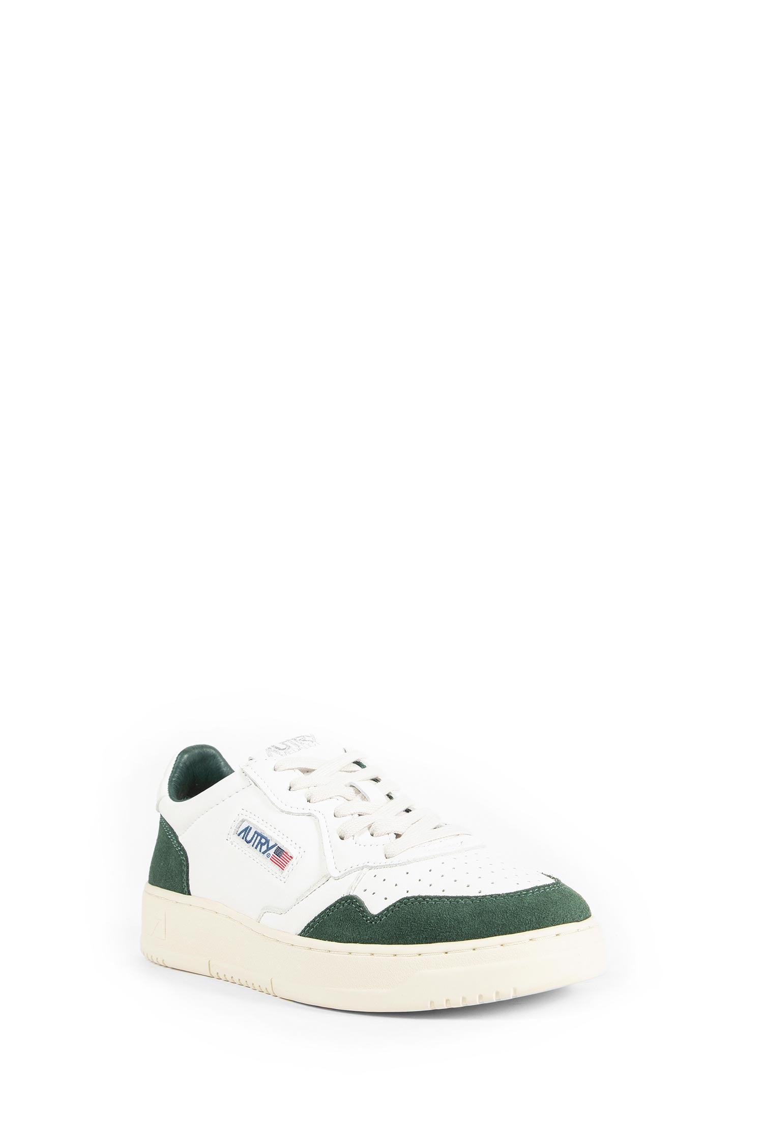 Medalist Low Sneakers